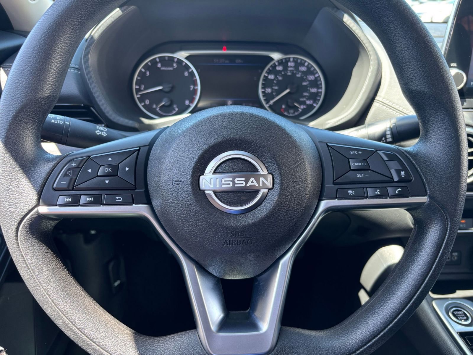 Thumbnail: 2025 Nissan Sentra - 25