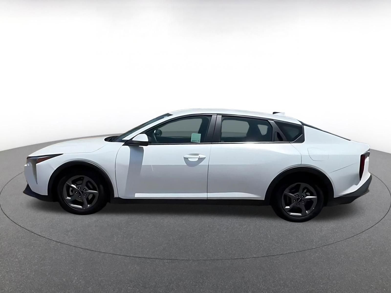 Thumbnail: 2025 Kia K4 - 10