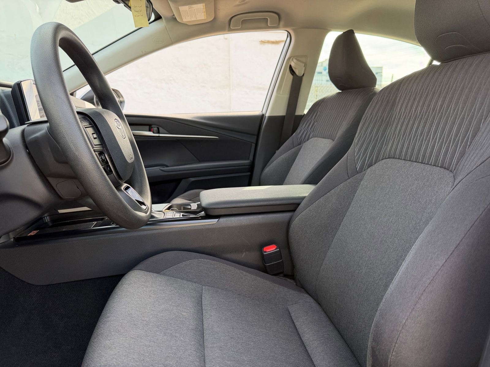 Thumbnail: 2025 Toyota Camry - 25