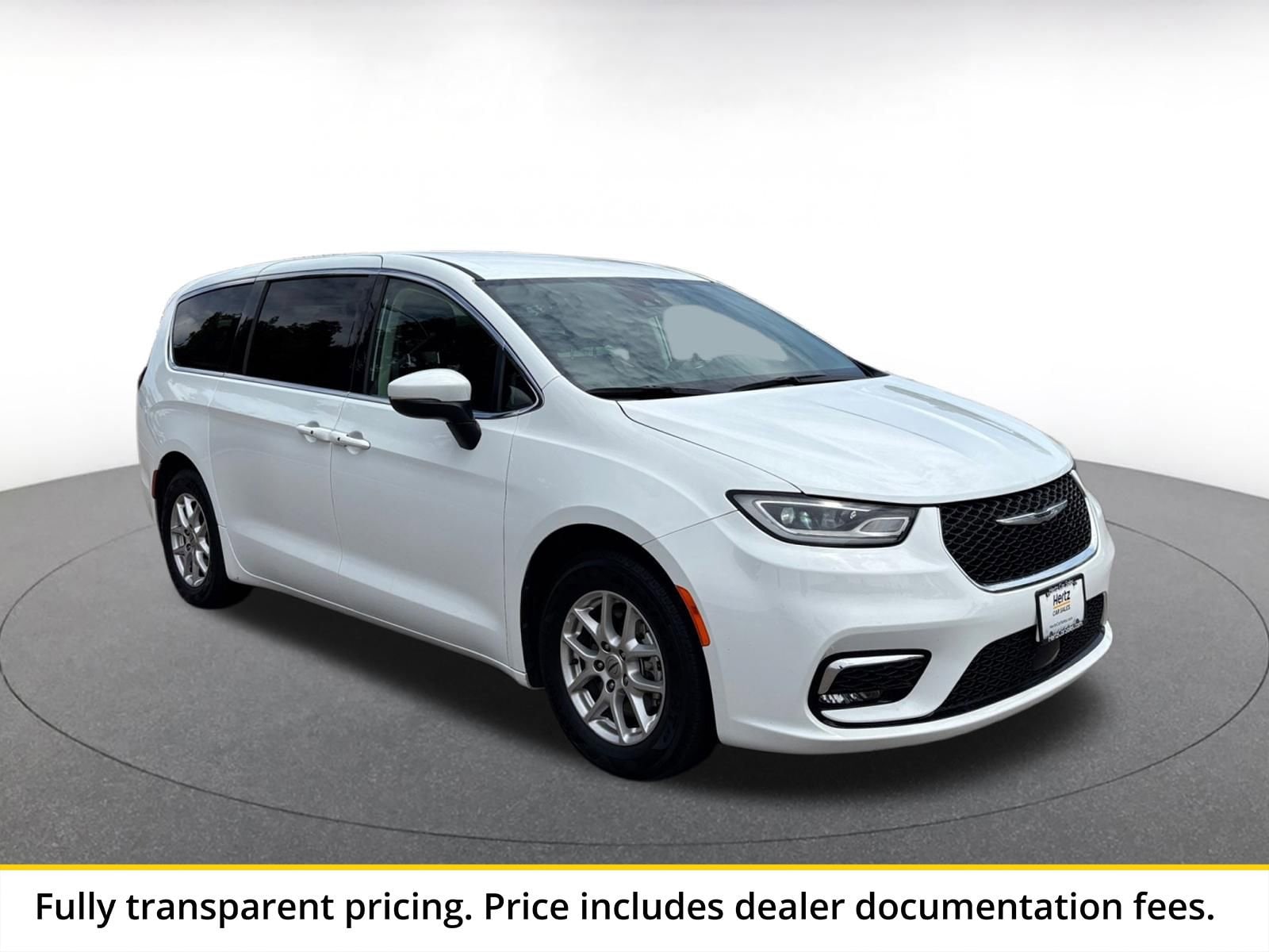 Thumbnail: 2023 Chrysler Pacifica - 1