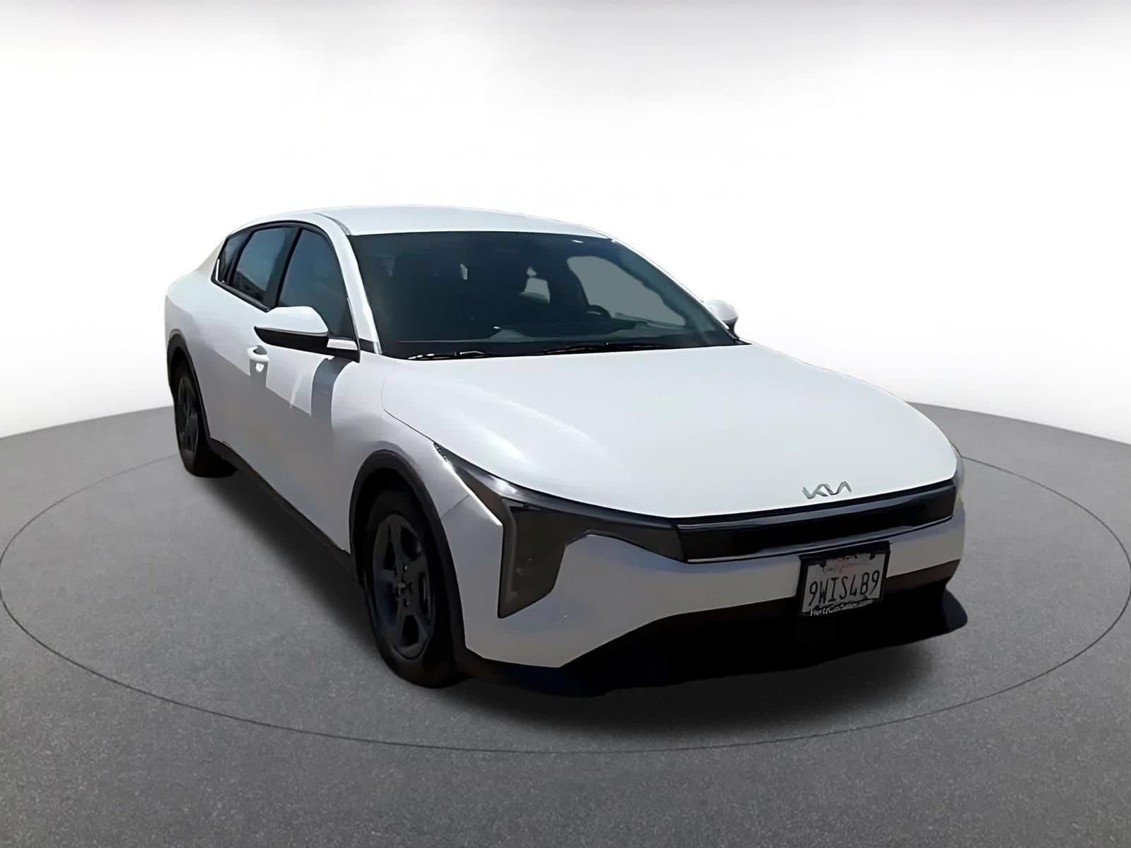 Thumbnail: 2026 Kia K4 - 3