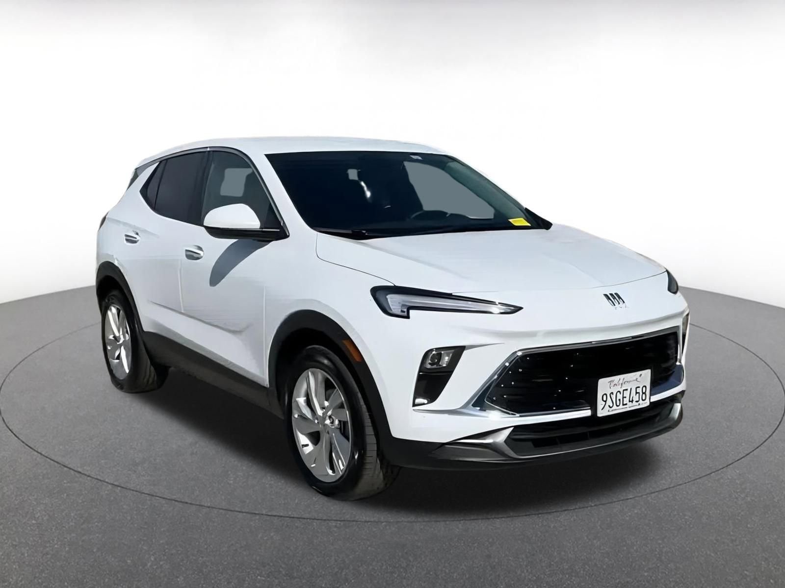 Thumbnail: 2025 Buick Encore GX - 3