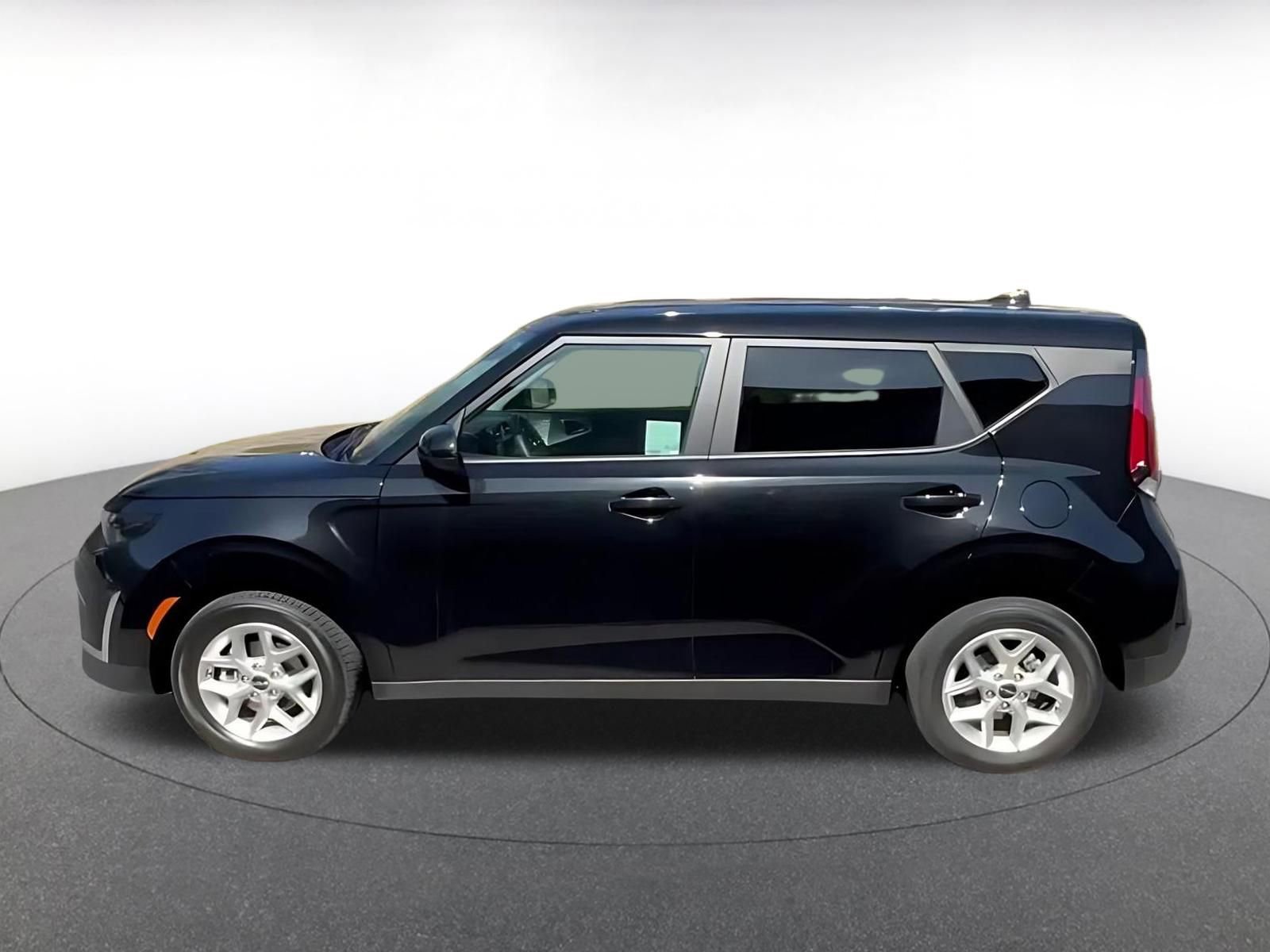 Thumbnail: 2025 Kia Soul - 9