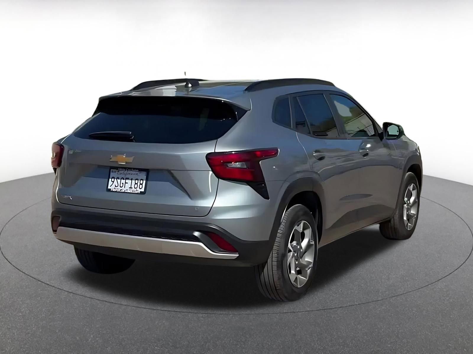 Thumbnail: 2025 Chevrolet Trax - 14