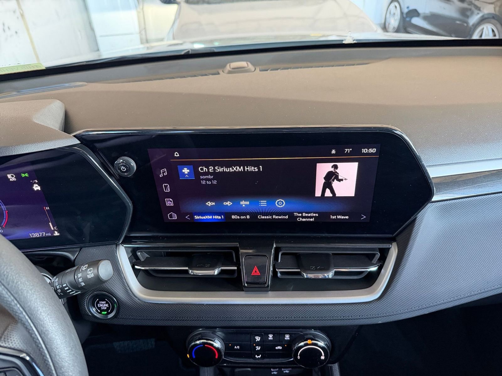 Thumbnail: 2025 Chevrolet TrailBlazer - 21