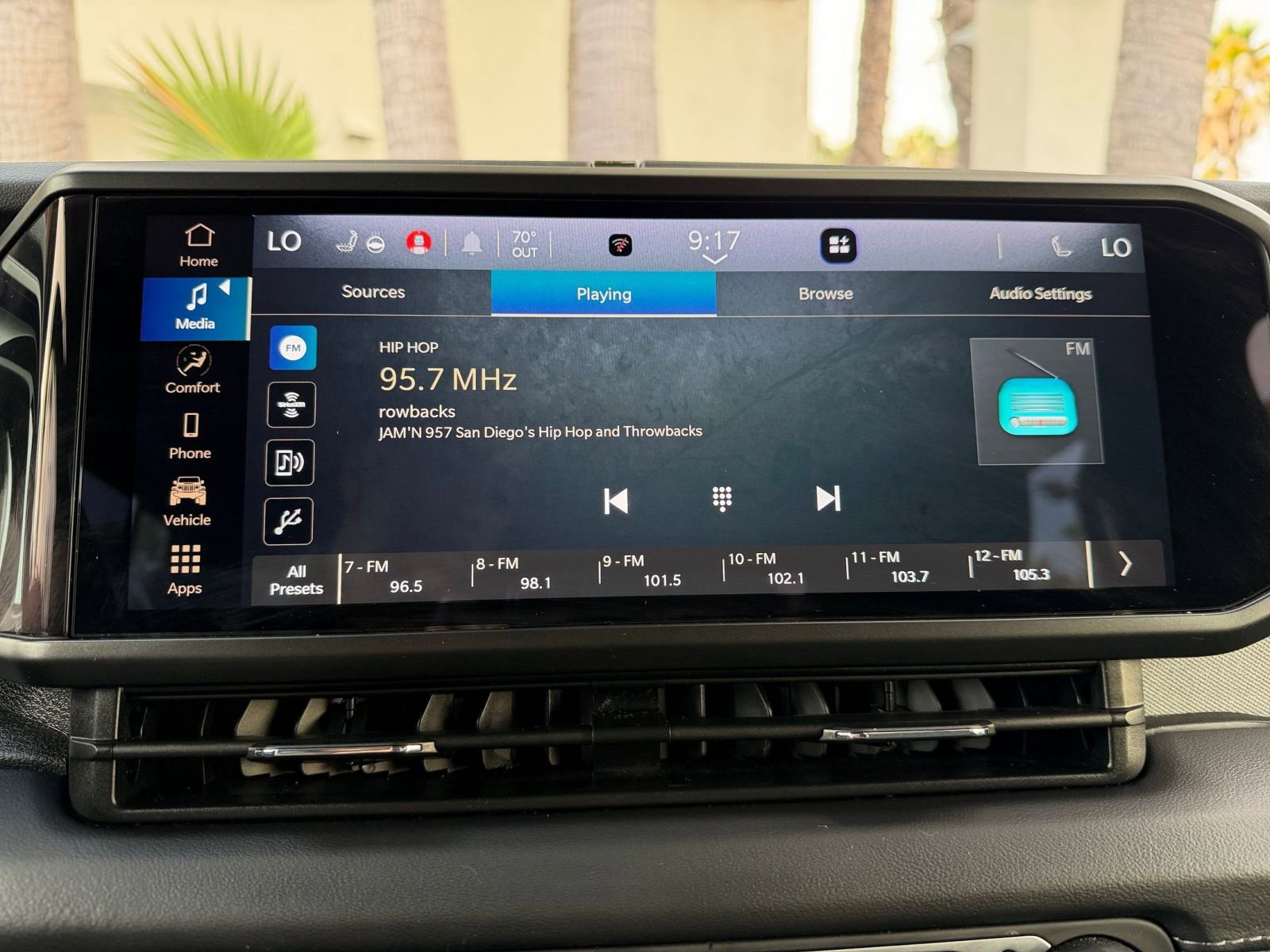 Thumbnail: 2025 Jeep Wrangler - 21