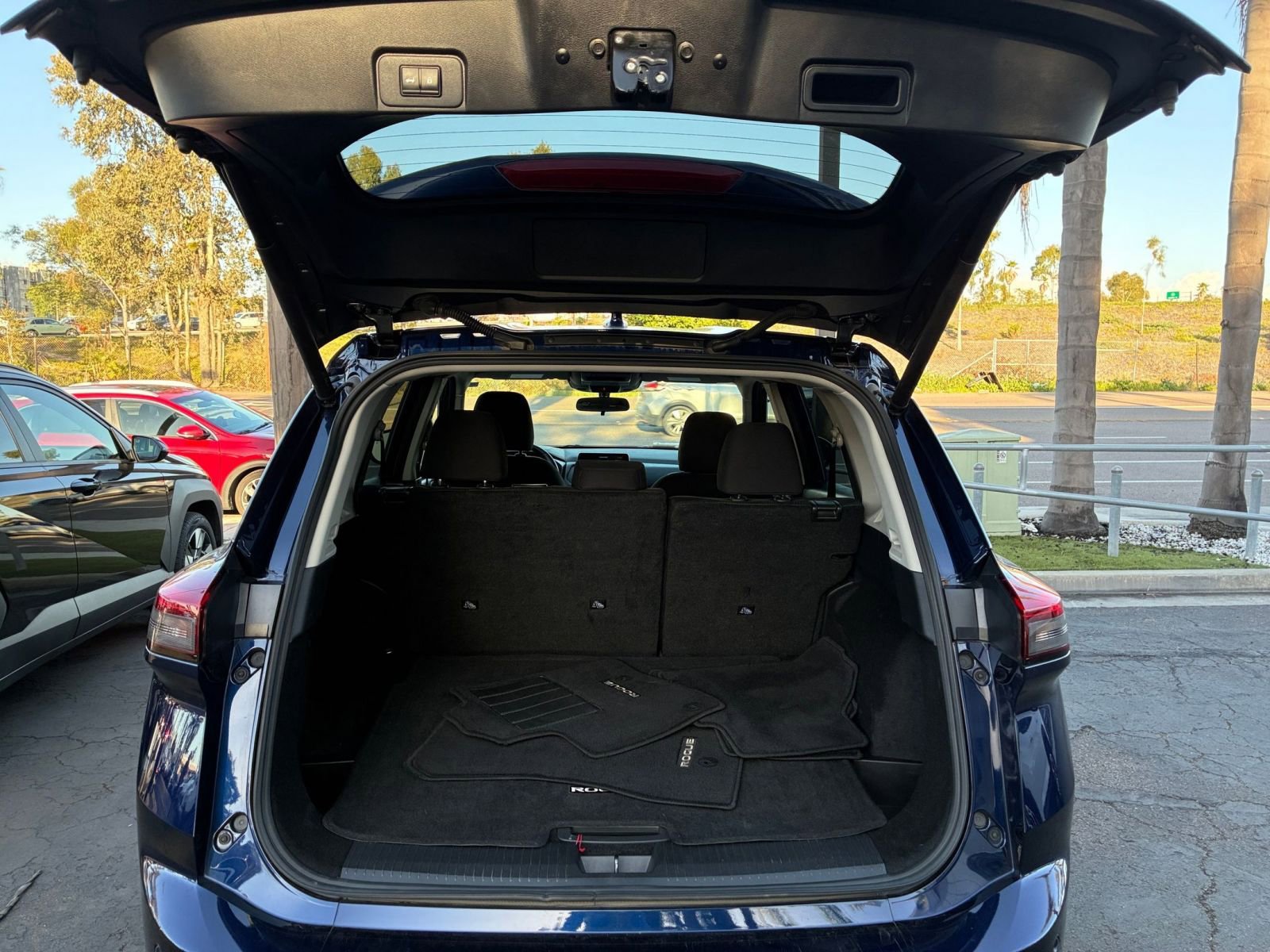 Thumbnail: 2025 Nissan Rogue - 33