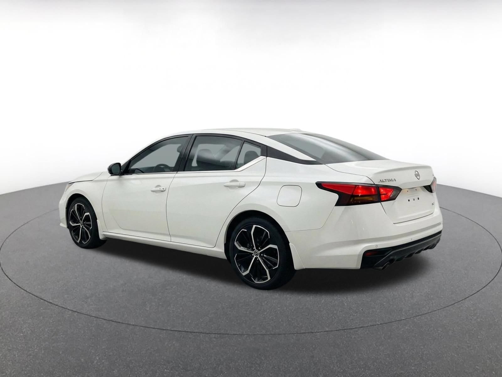 Thumbnail: 2025 Nissan Altima - 7