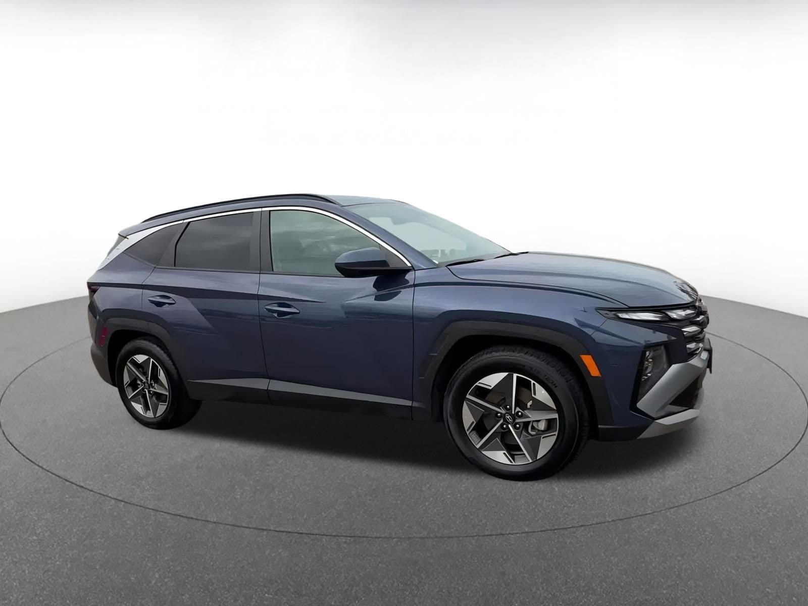 Thumbnail: 2025 Hyundai Tucson - 2