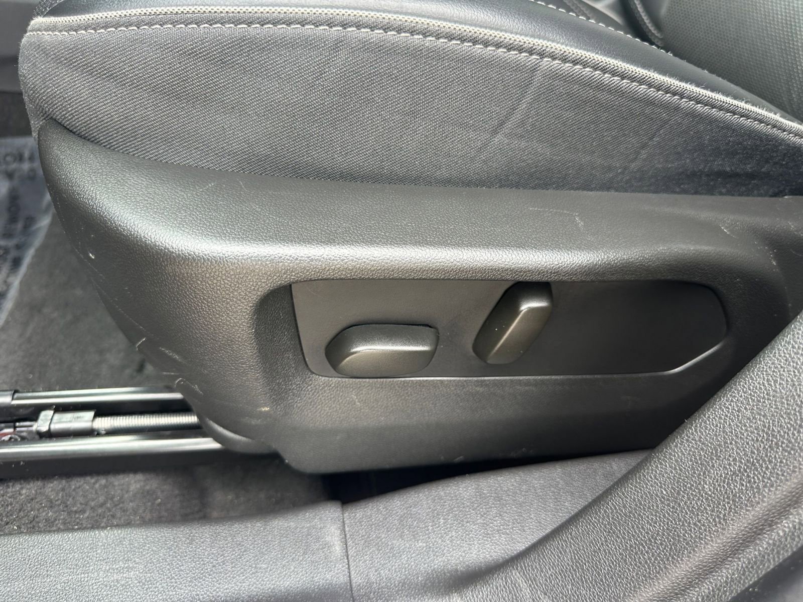 Thumbnail: 2023 Buick Envision - 23