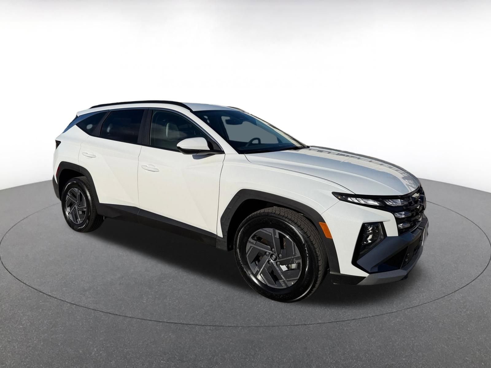 Thumbnail: 2025 Hyundai Tucson - 1