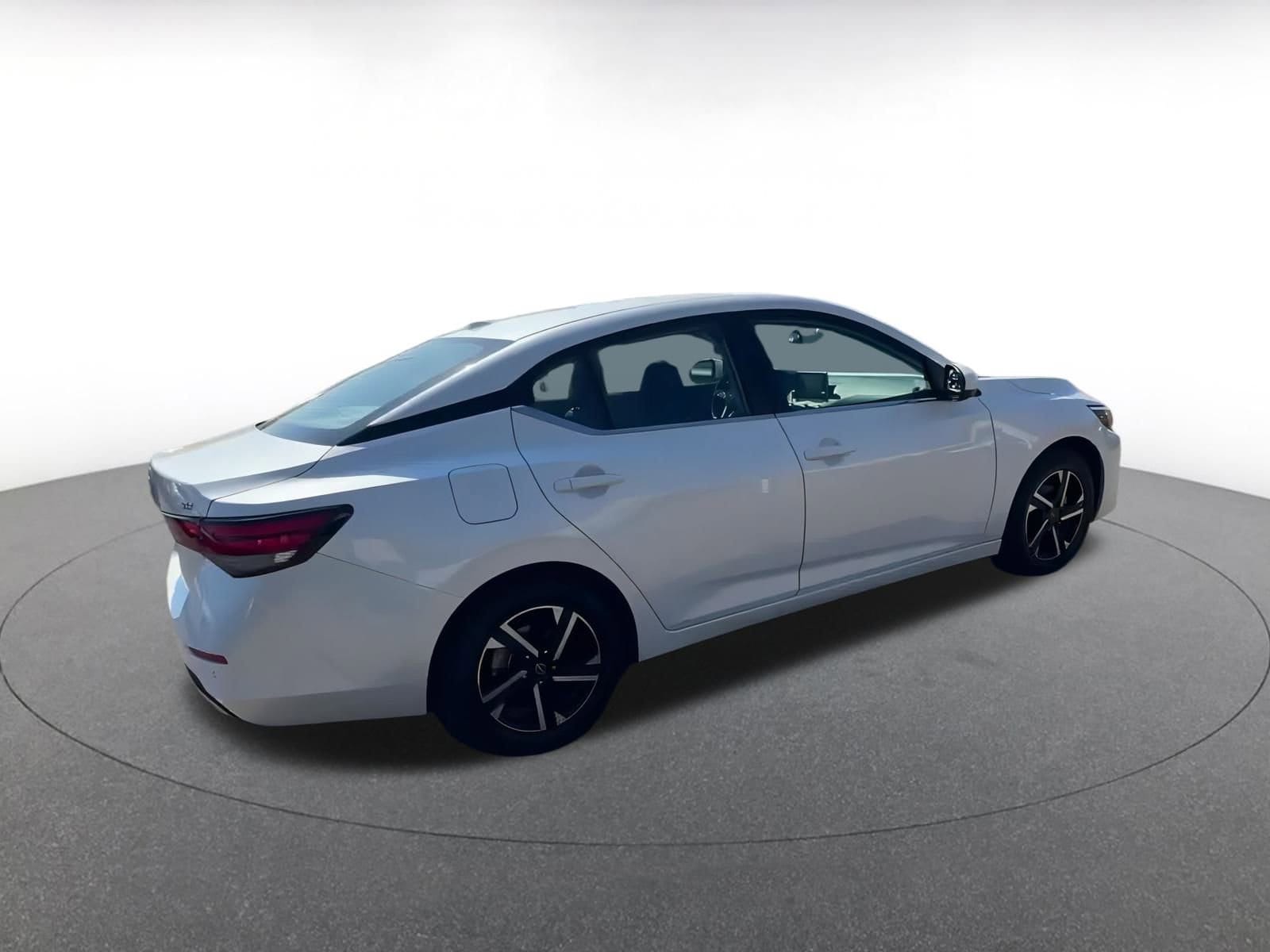 Thumbnail: 2024 Nissan Sentra - 15