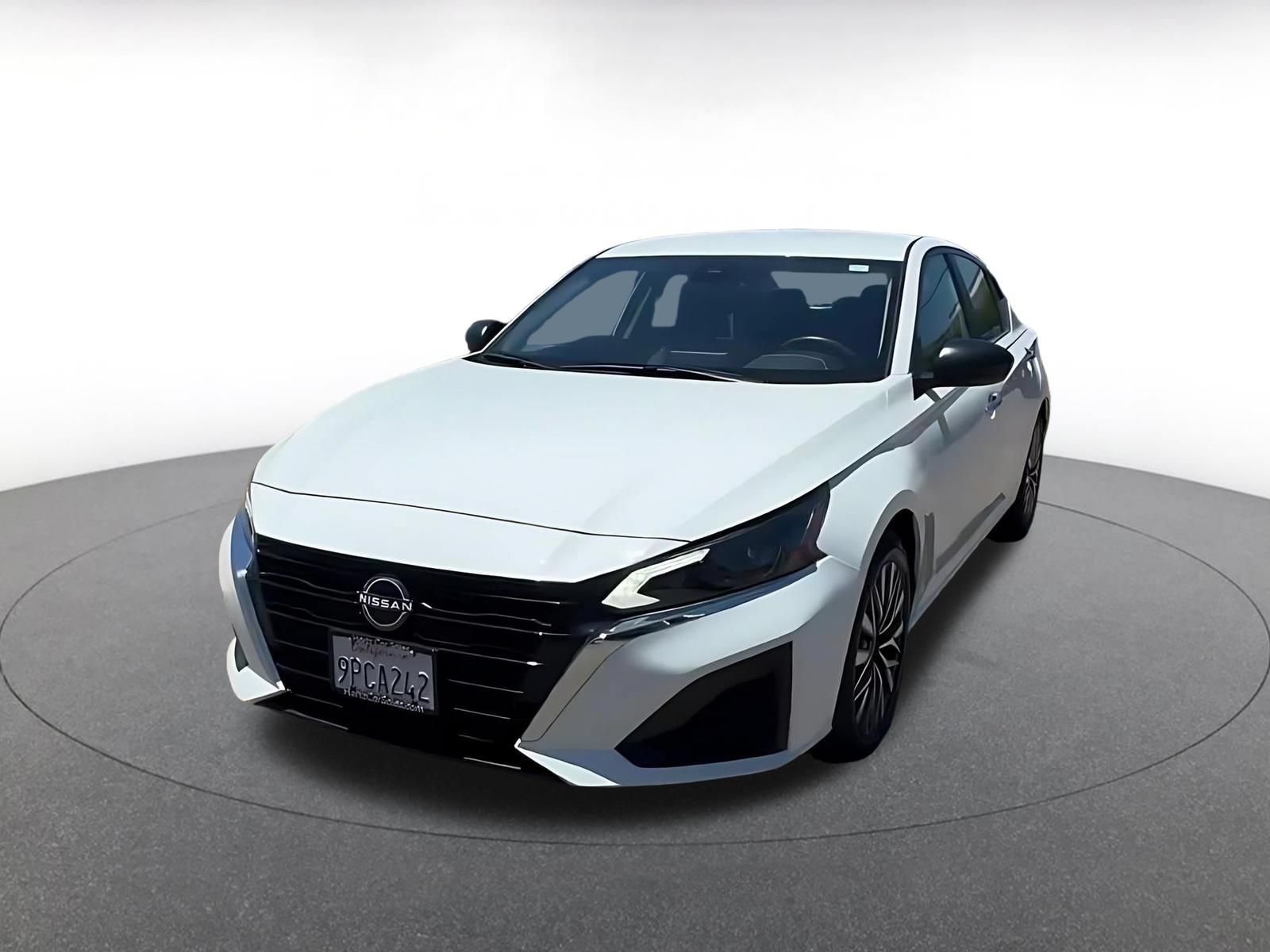 Thumbnail: 2025 Nissan Altima - 7