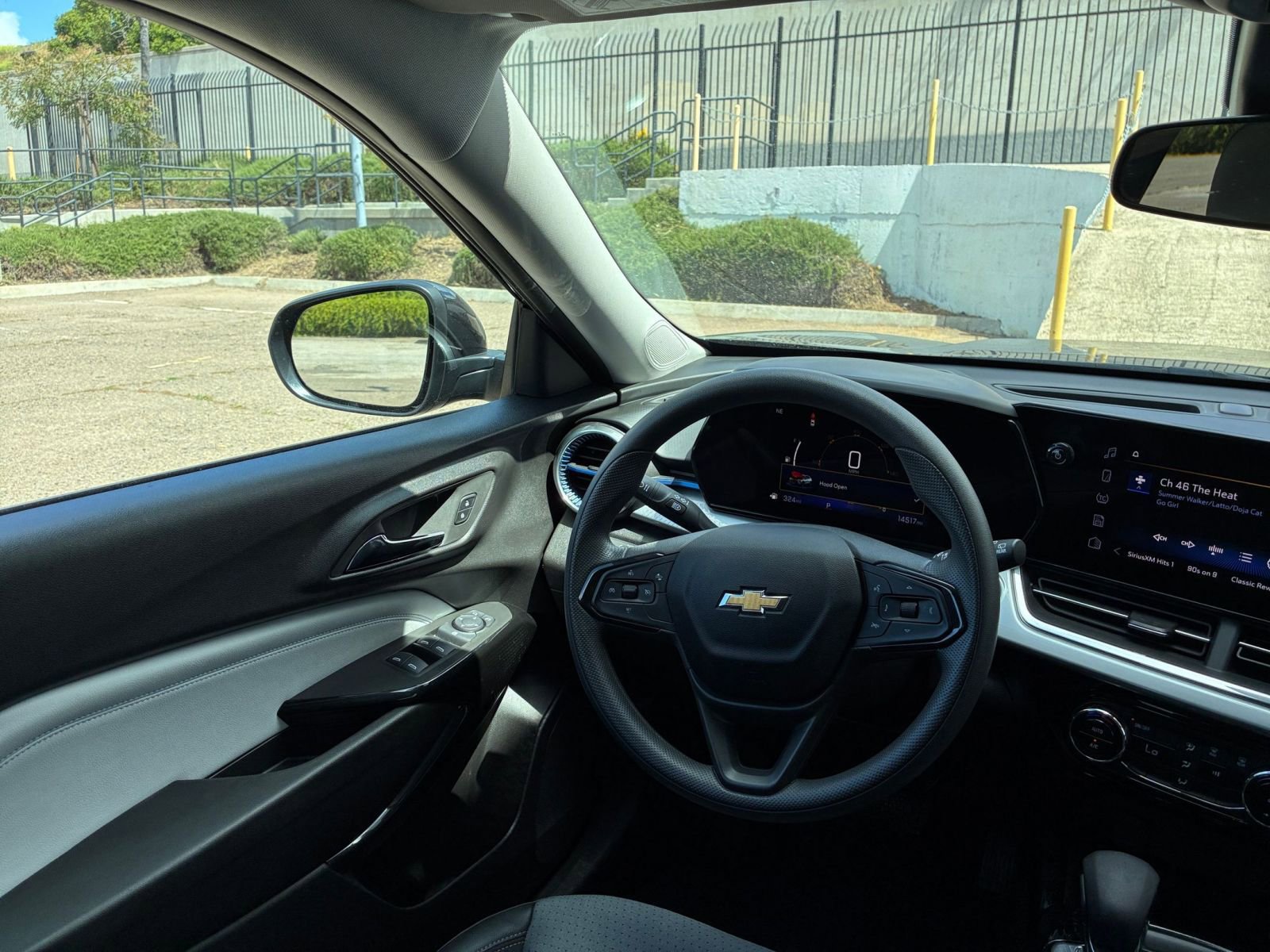 Thumbnail: 2025 Chevrolet Trax - 33