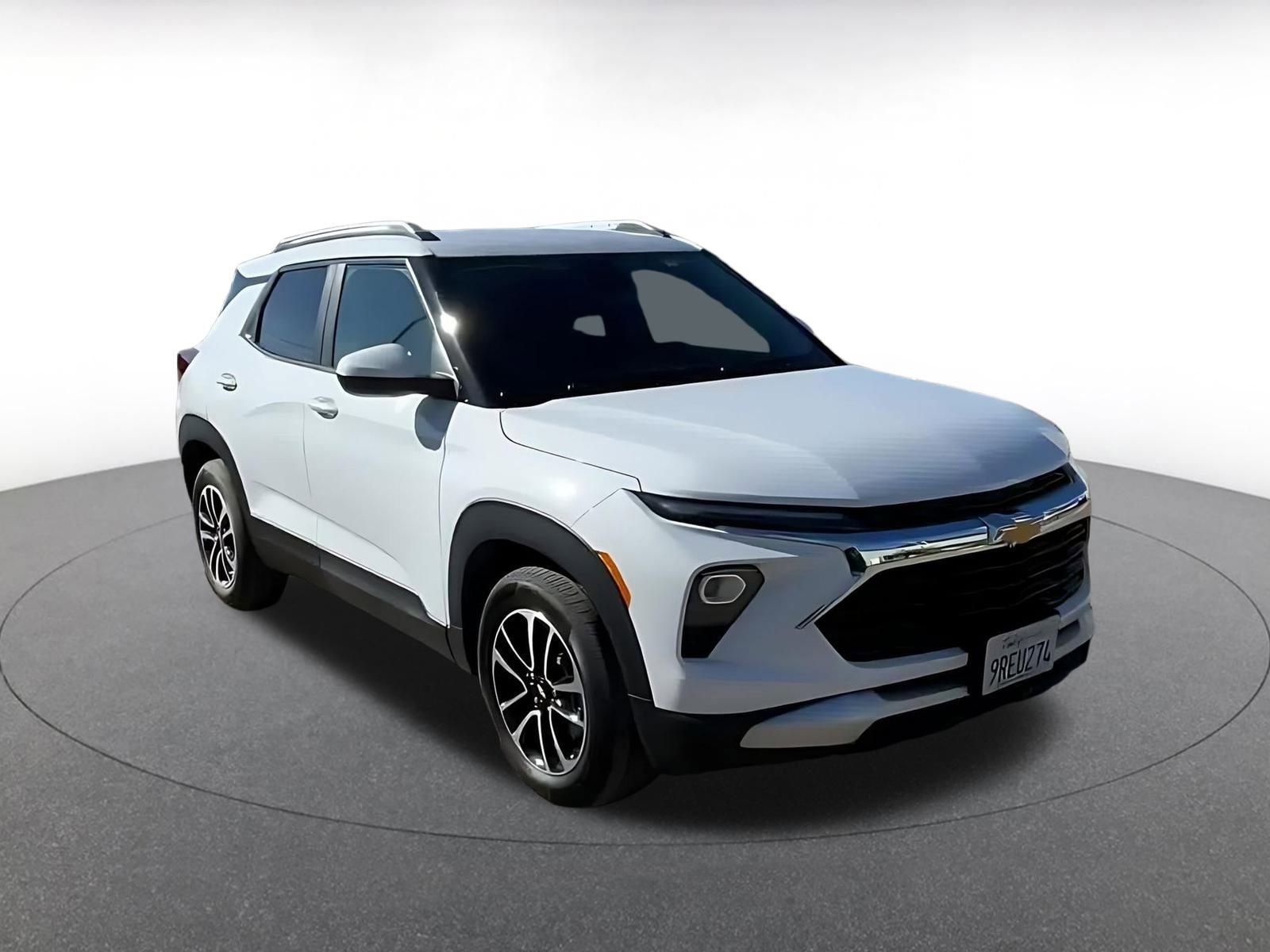 Thumbnail: 2025 Chevrolet TrailBlazer - 2