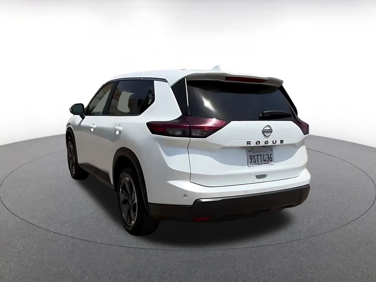 Thumbnail: 2025 Nissan Rogue - 11