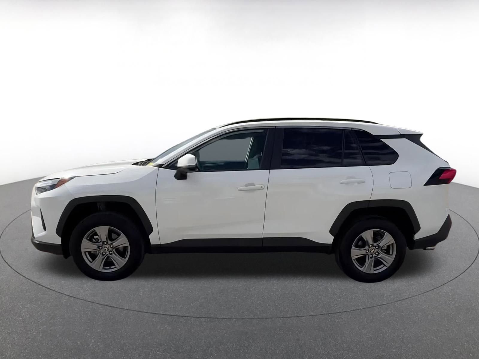 Thumbnail: 2025 Toyota RAV4 - 9