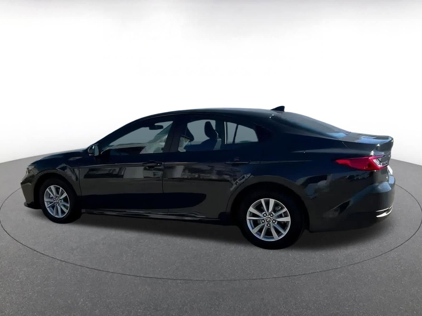 Thumbnail: 2025 Toyota Camry - 11