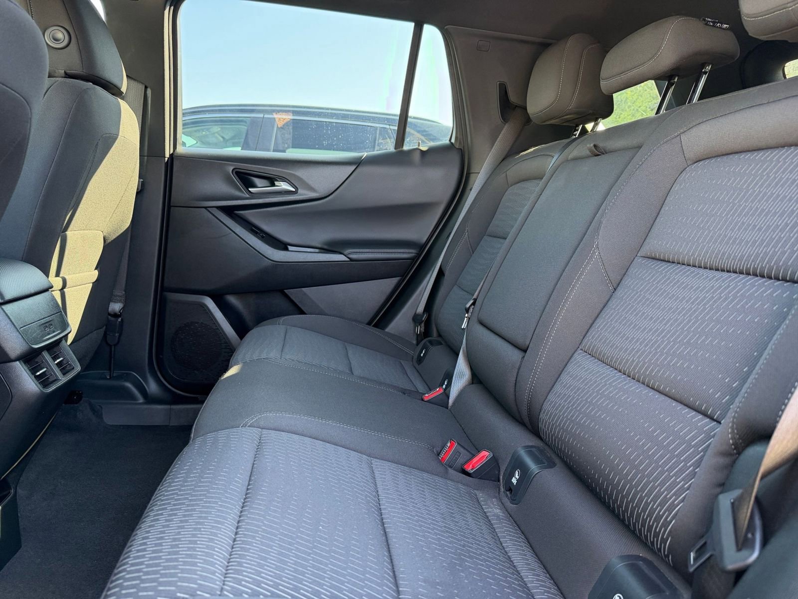 Thumbnail: 2025 Chevrolet Equinox - 24