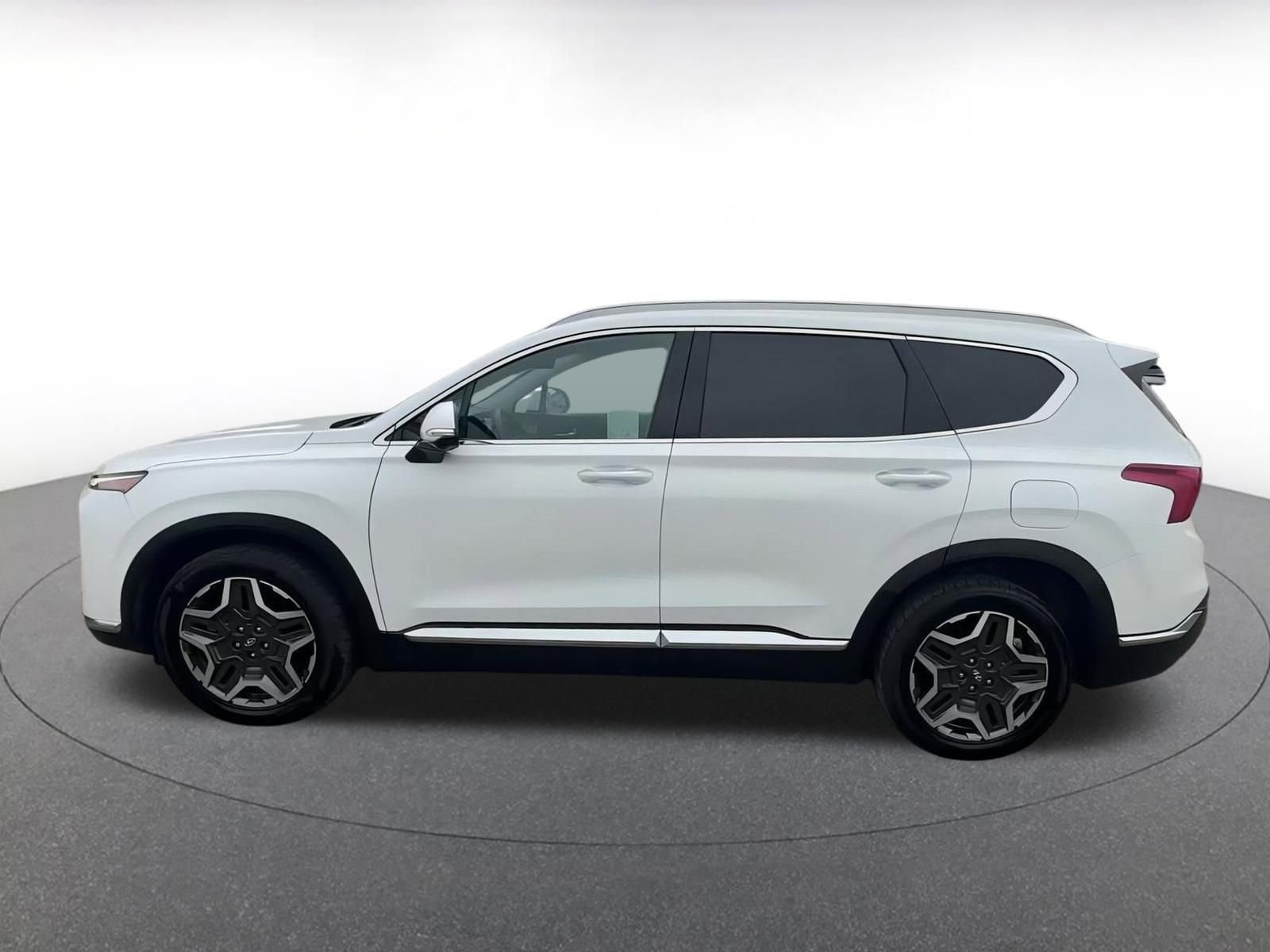 2023 Hyundai Santa Fe Limited 8
