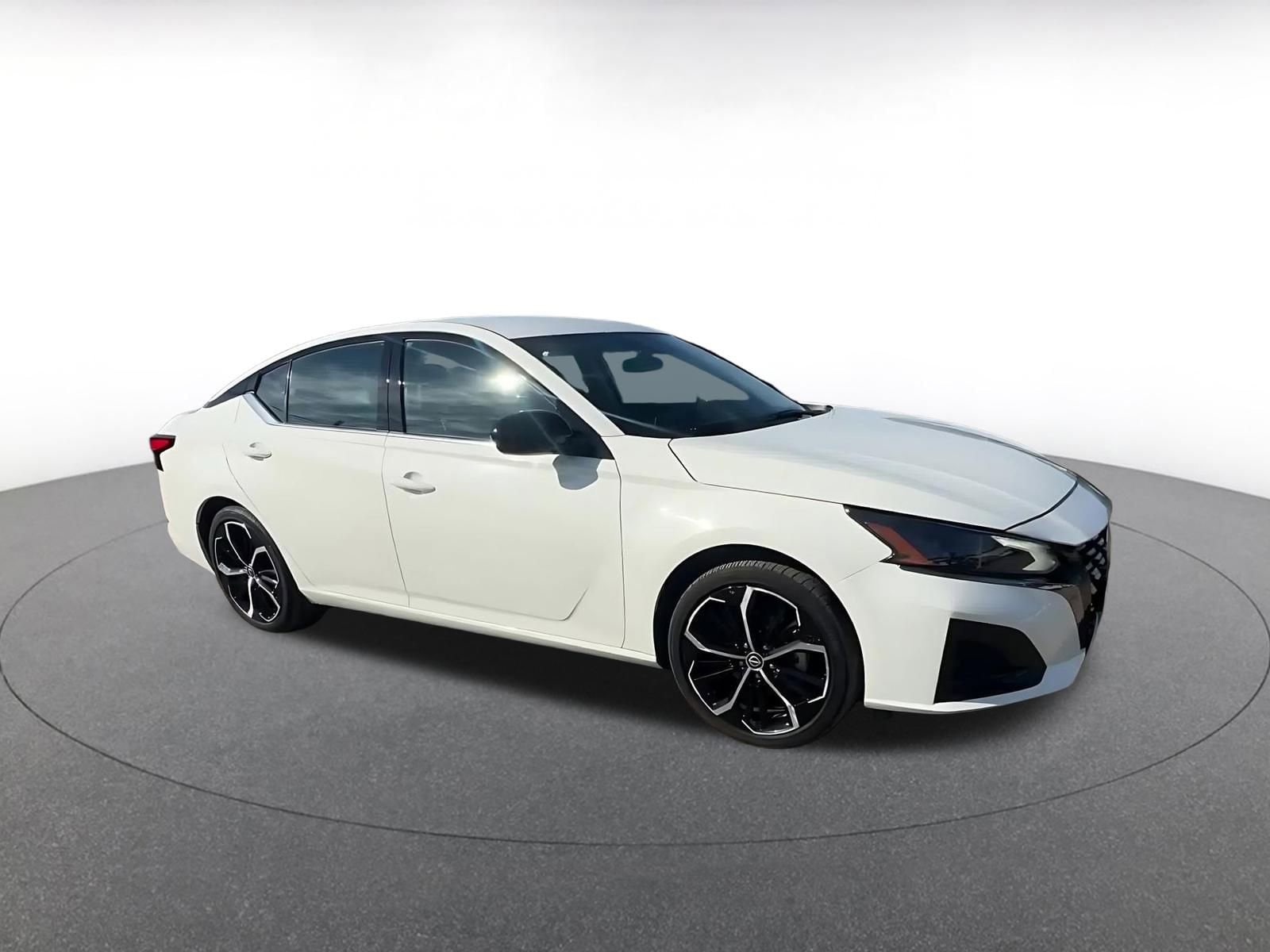 Thumbnail: 2025 Nissan Altima - 2