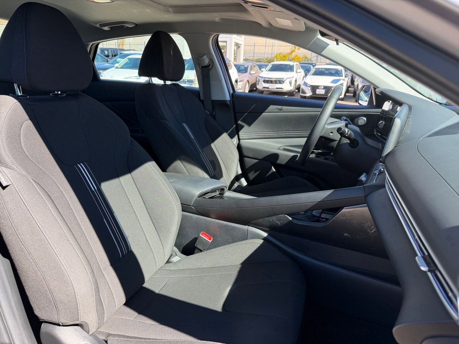 Thumbnail: 2025 Hyundai Elantra - 34