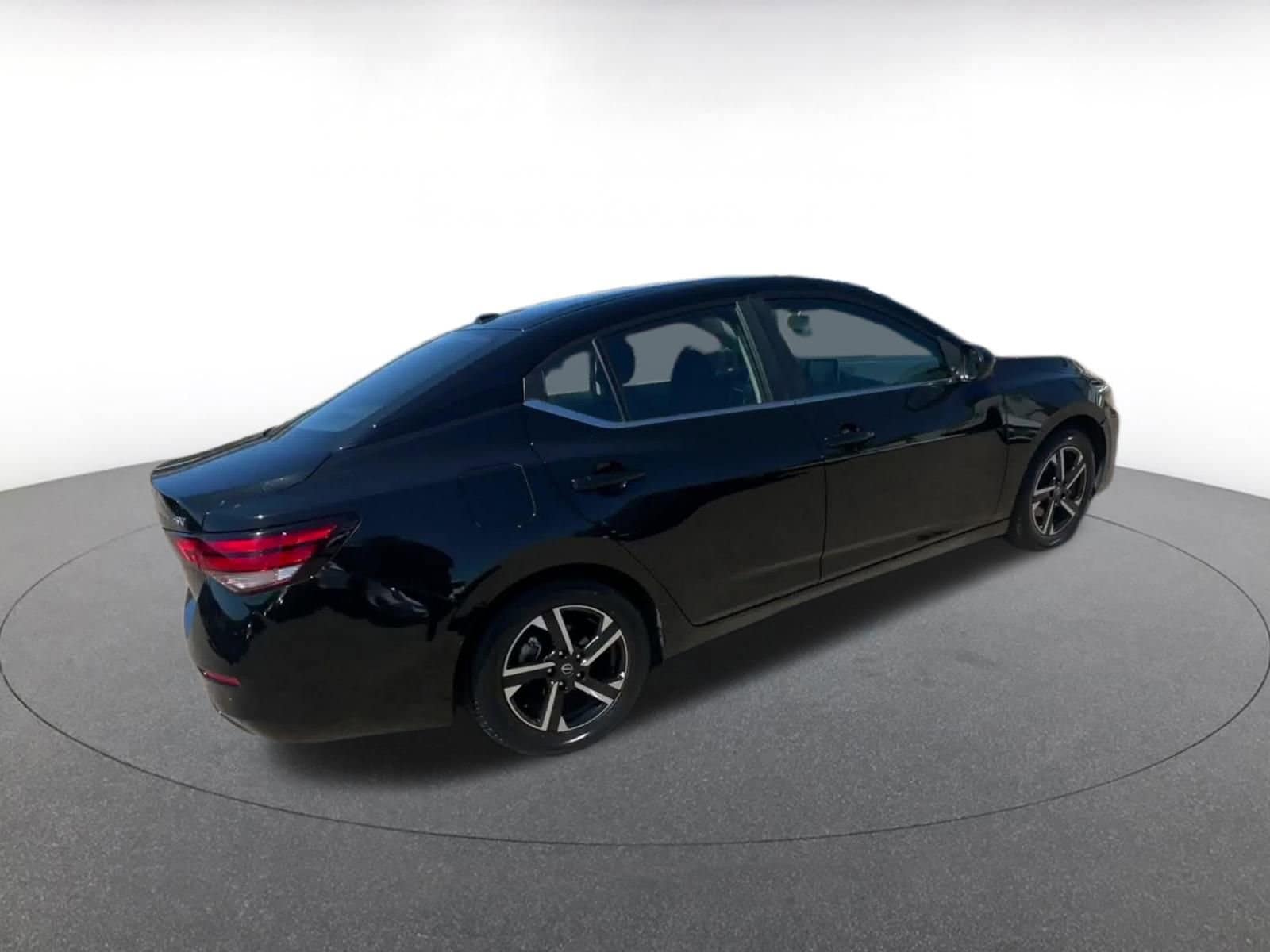 Thumbnail: 2024 Nissan Sentra - 15