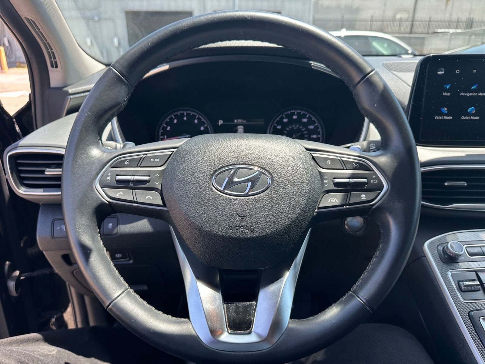 Thumbnail: 2023 Hyundai Santa Fe - 28