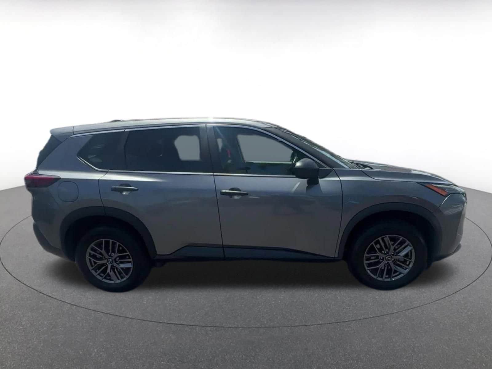 2023 Nissan Rogue S 16
