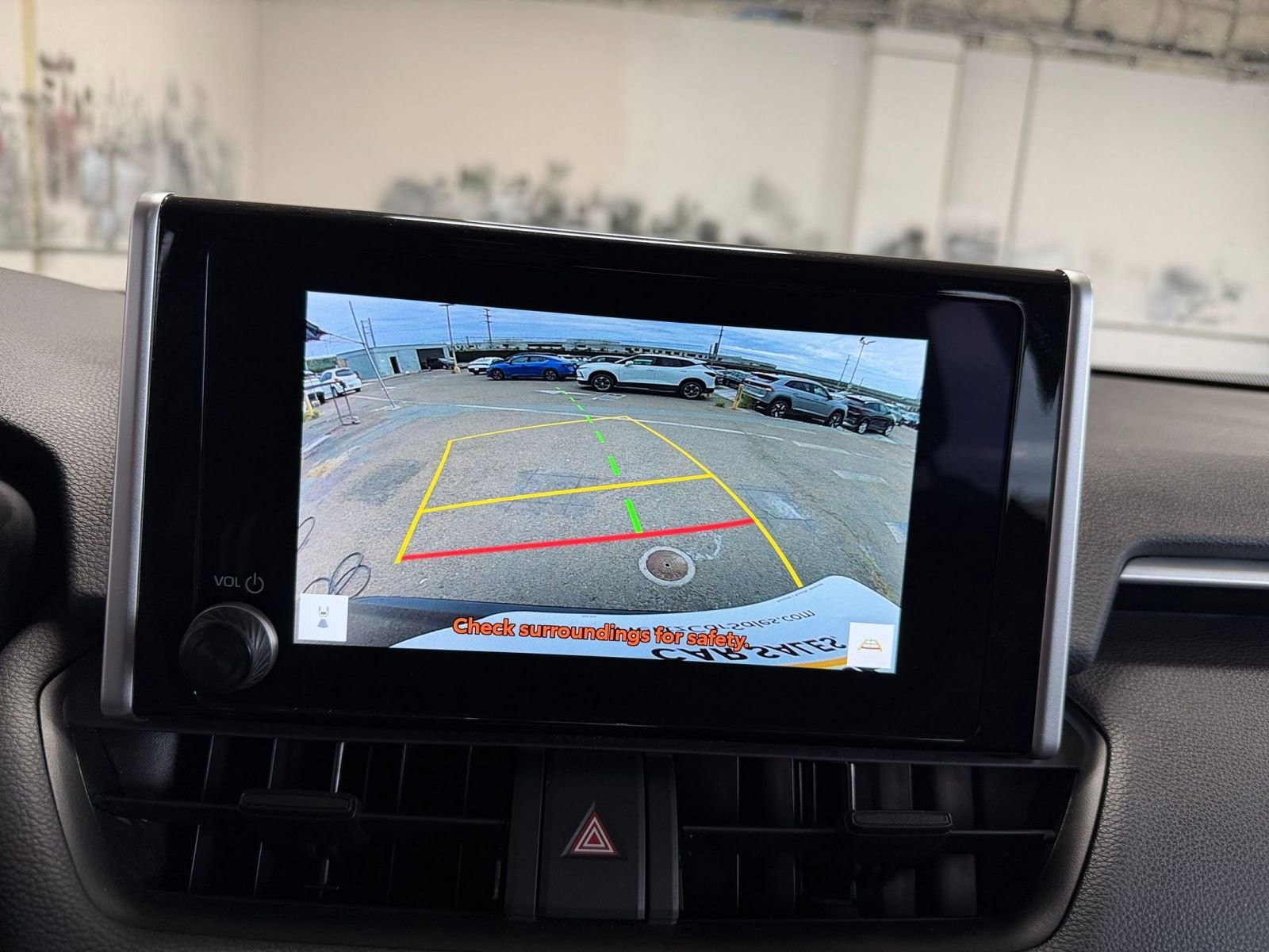 Thumbnail: 2025 Toyota RAV4 - 17