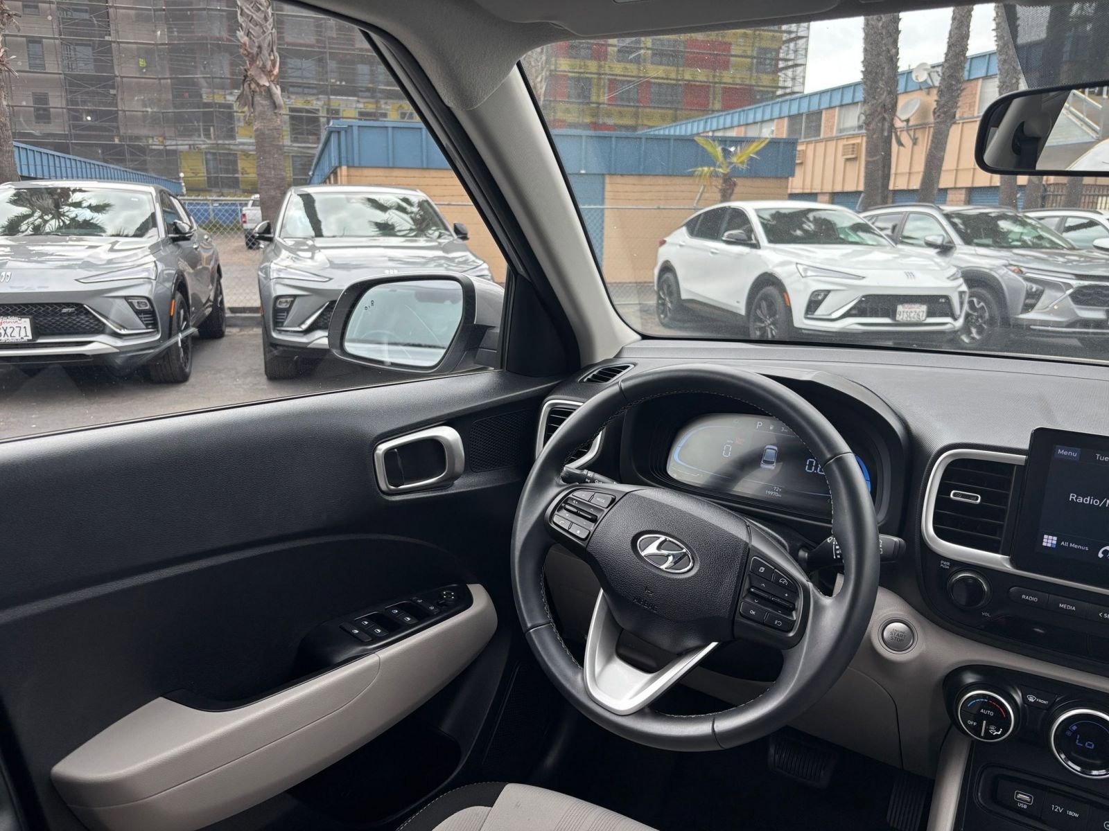 Thumbnail: 2025 Hyundai Venue - 34