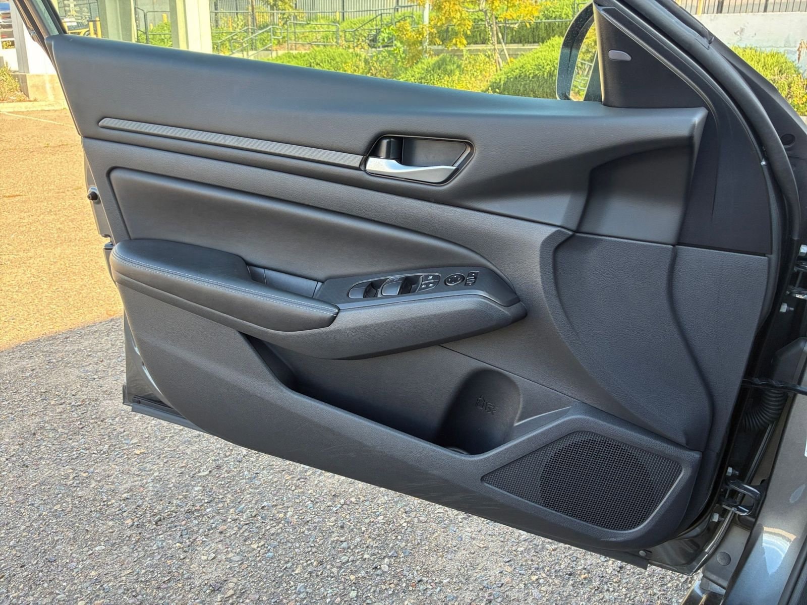 Thumbnail: 2025 Nissan Altima - 18