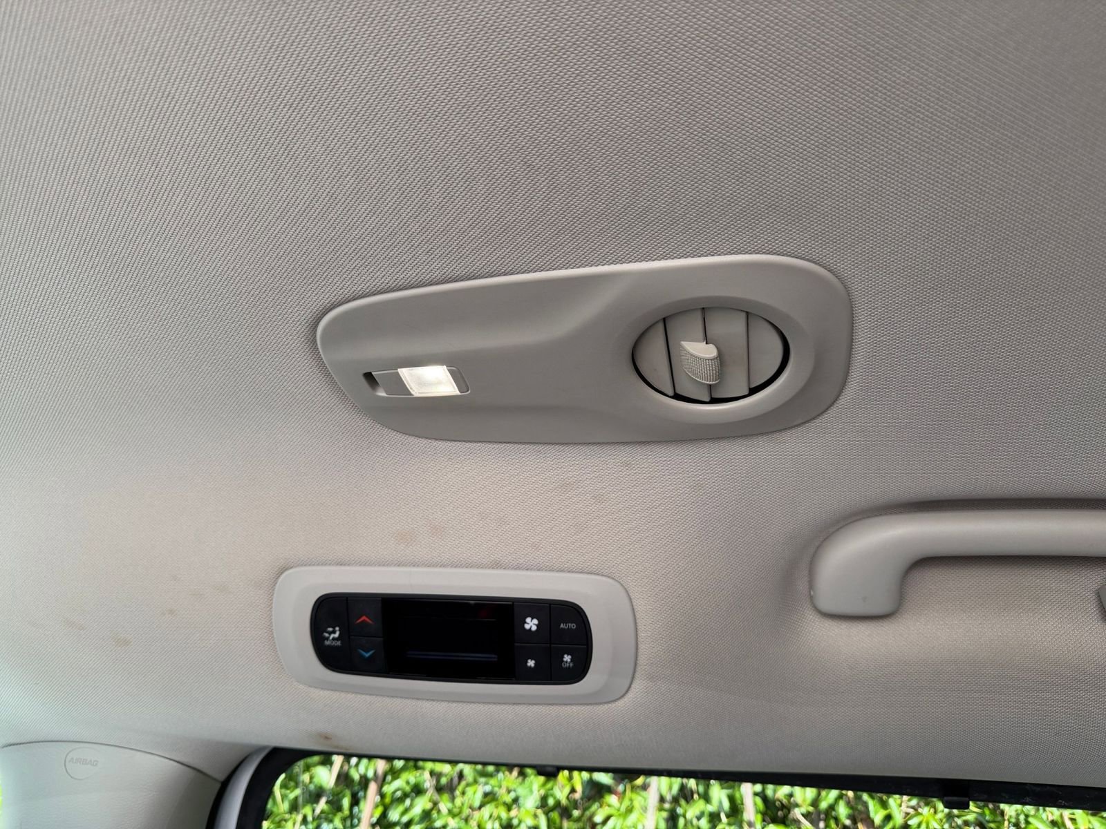 Thumbnail: 2023 Chrysler Pacifica - 24