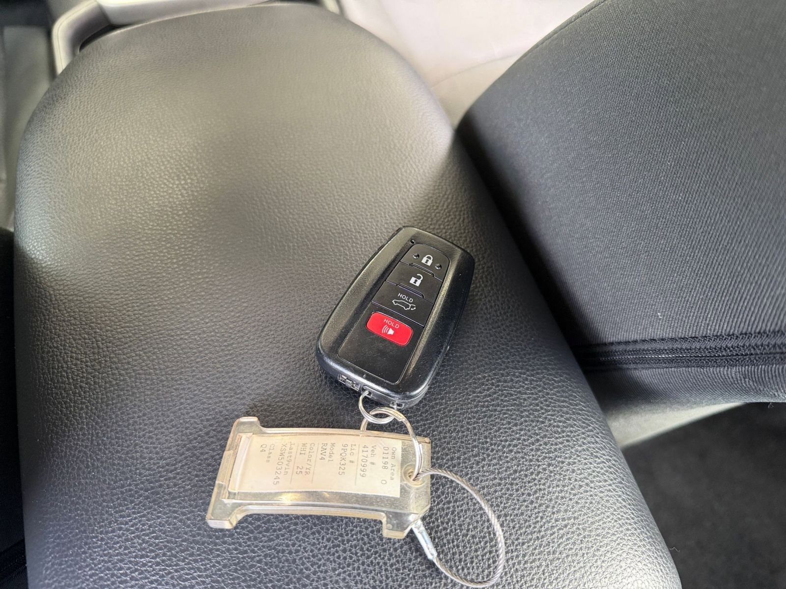 Thumbnail: 2025 Toyota RAV4 - 21