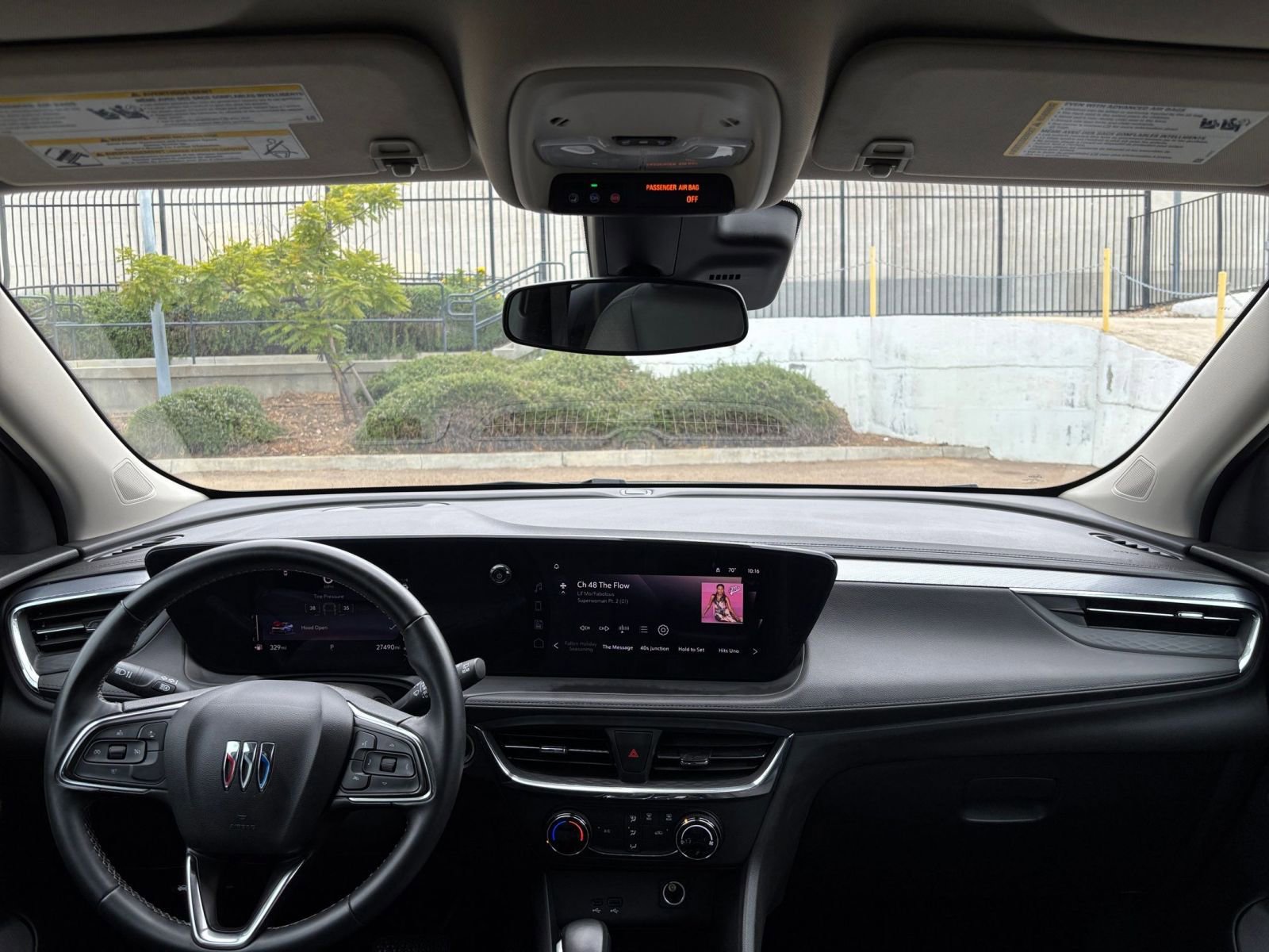 Thumbnail: 2025 Buick Encore GX - 32