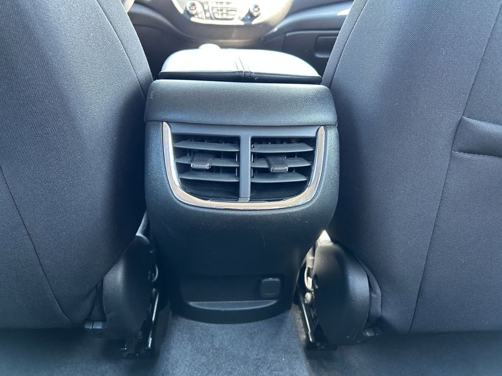 Thumbnail: 2024 Chevrolet Malibu - 24