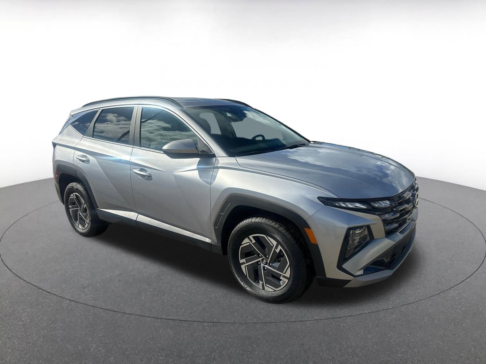 Thumbnail: 2025 Hyundai Tucson - 1