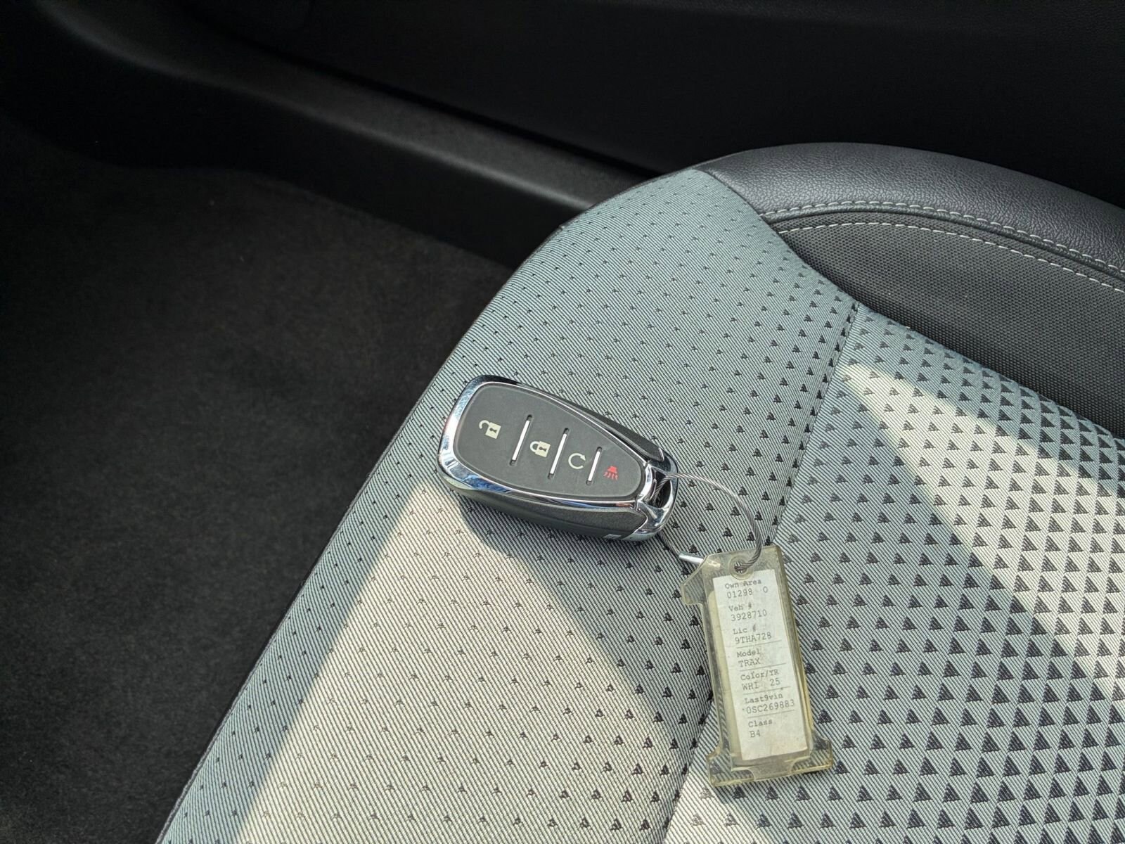 Thumbnail: 2025 Chevrolet Trax - 21