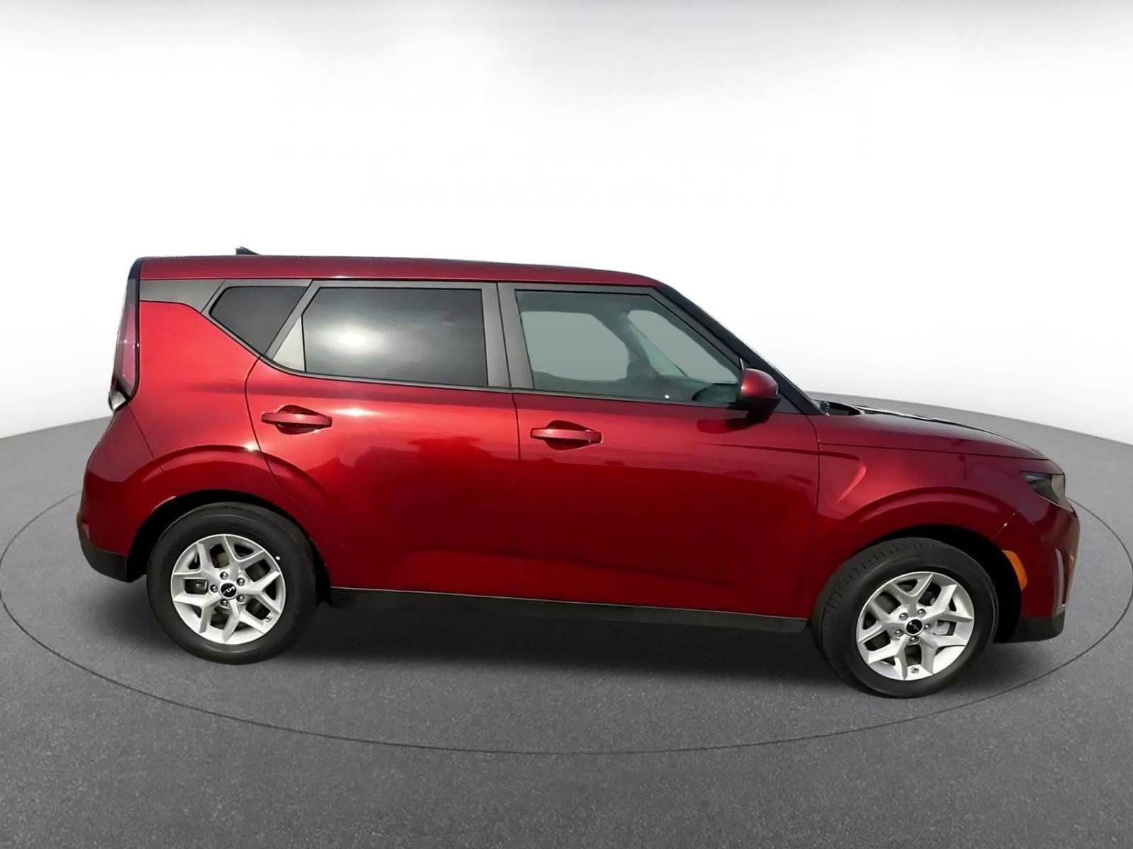 Thumbnail: 2025 Kia Soul - 16