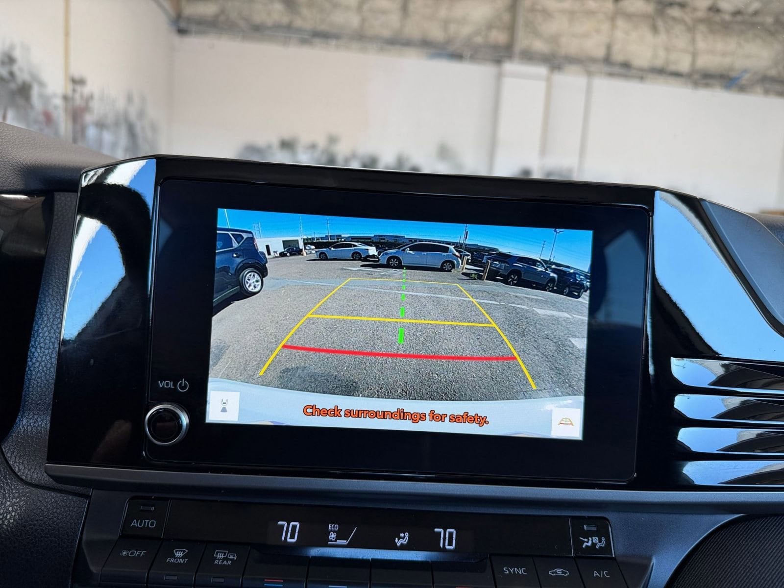 Thumbnail: 2025 Toyota Camry - 17