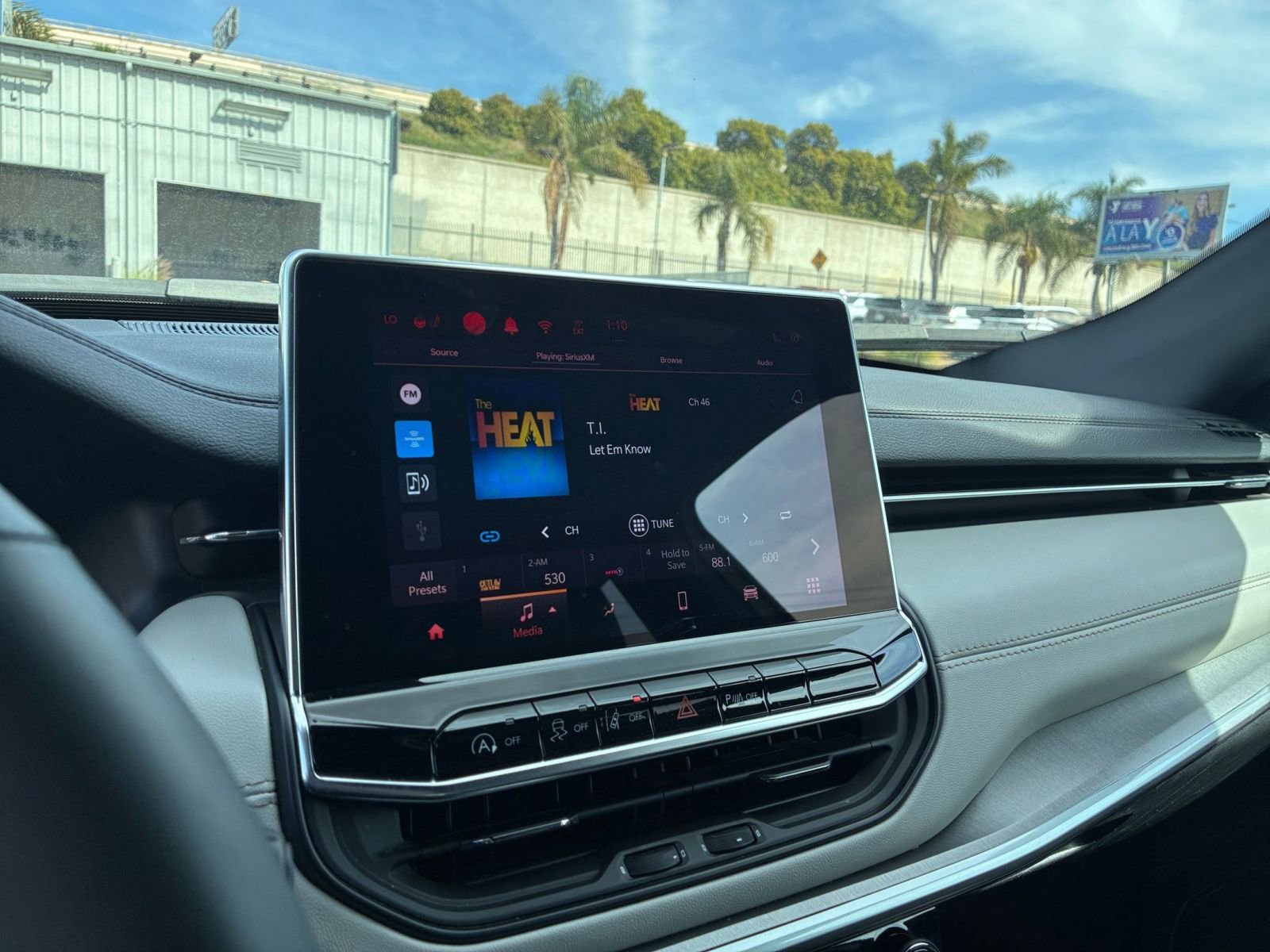 Thumbnail: 2025 Jeep Compass - 20