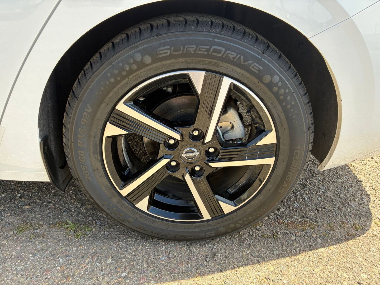 Thumbnail: 2025 Nissan Sentra - 28