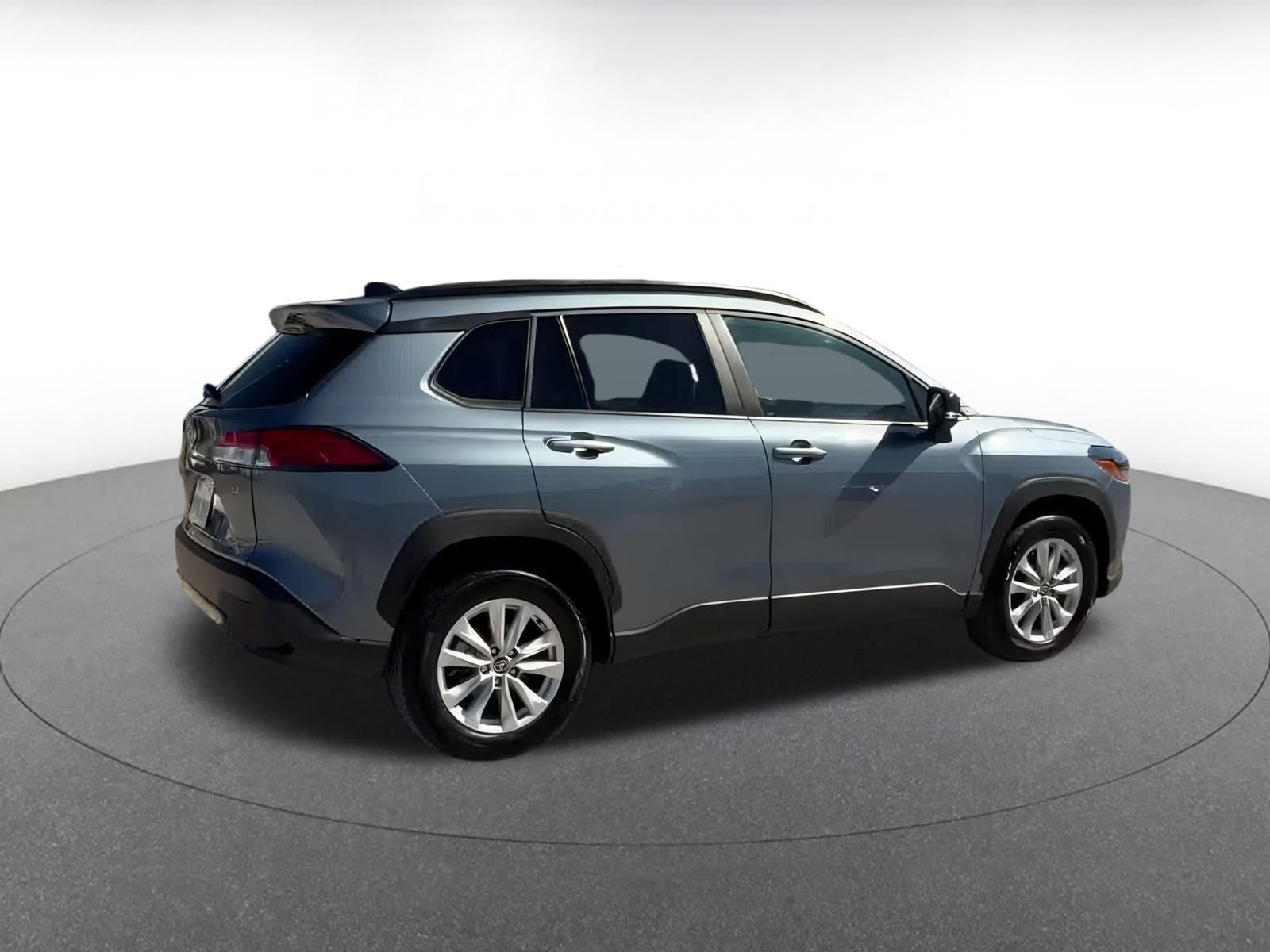 Thumbnail: 2025 Toyota Corolla Cross - 15