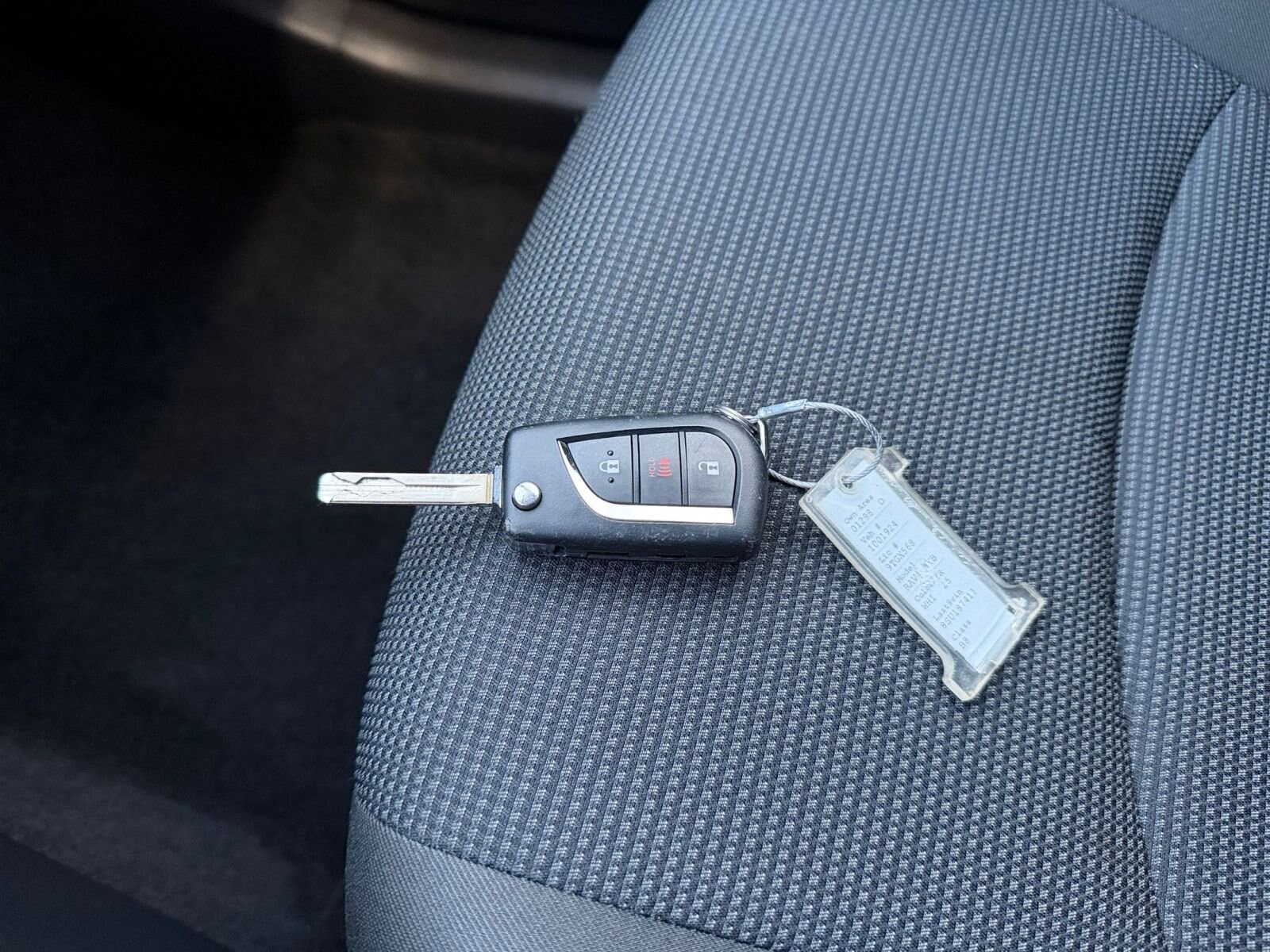 Thumbnail: 2025 Toyota RAV4 - 22