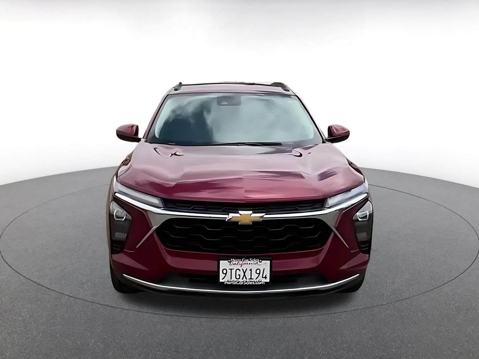 Thumbnail: 2025 Chevrolet Trax - 4
