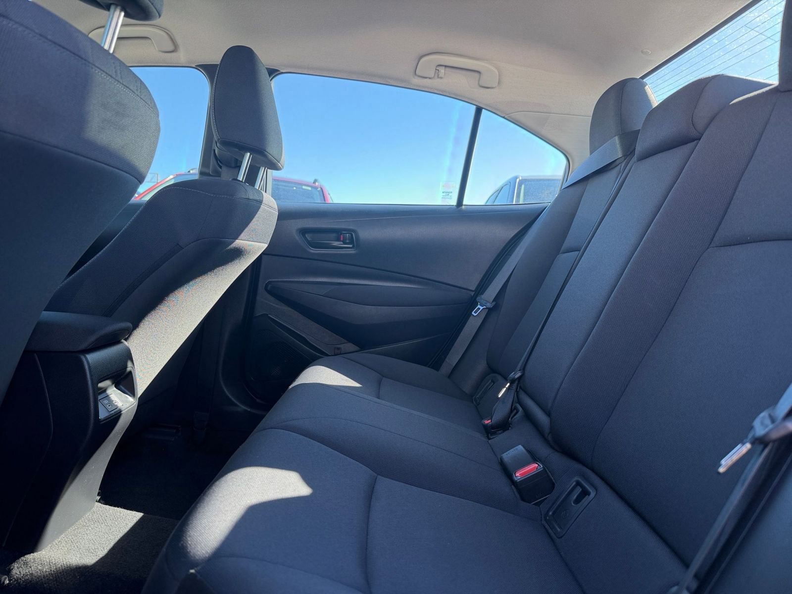 Thumbnail: 2025 Toyota Corolla - 23