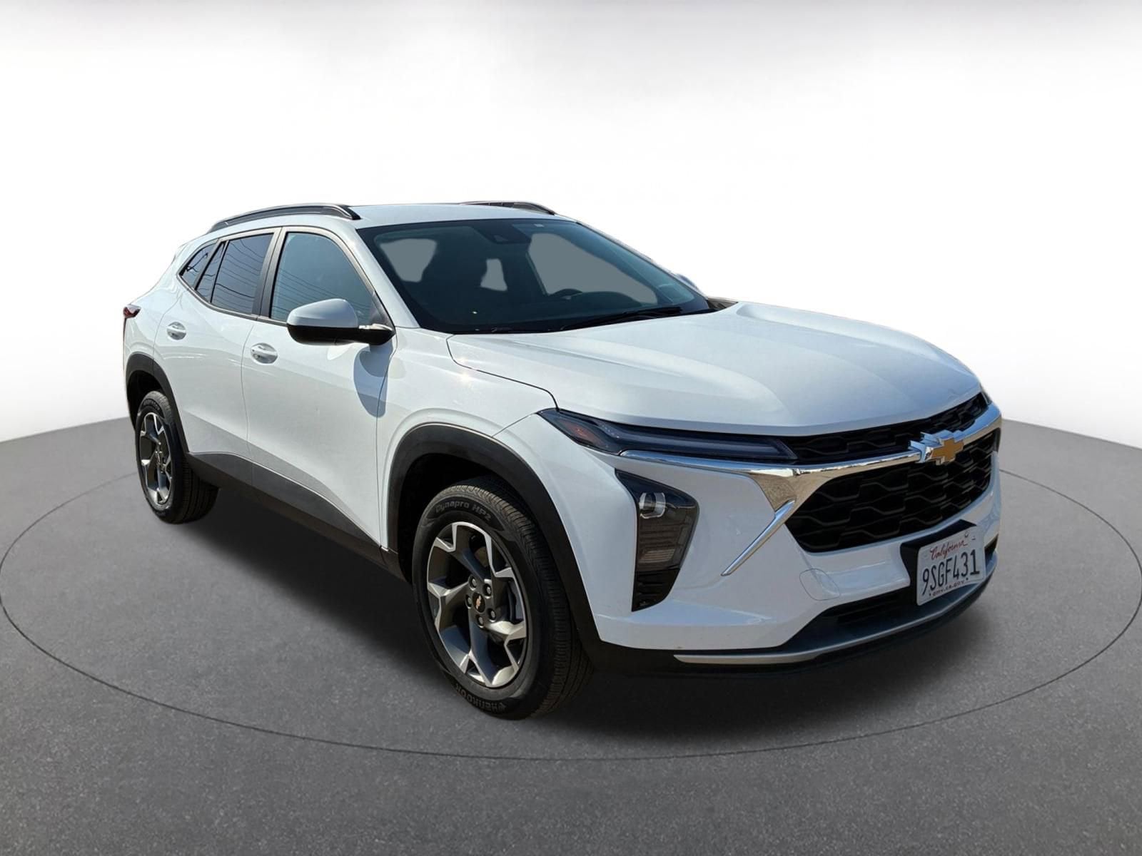 Thumbnail: 2025 Chevrolet Trax - 1