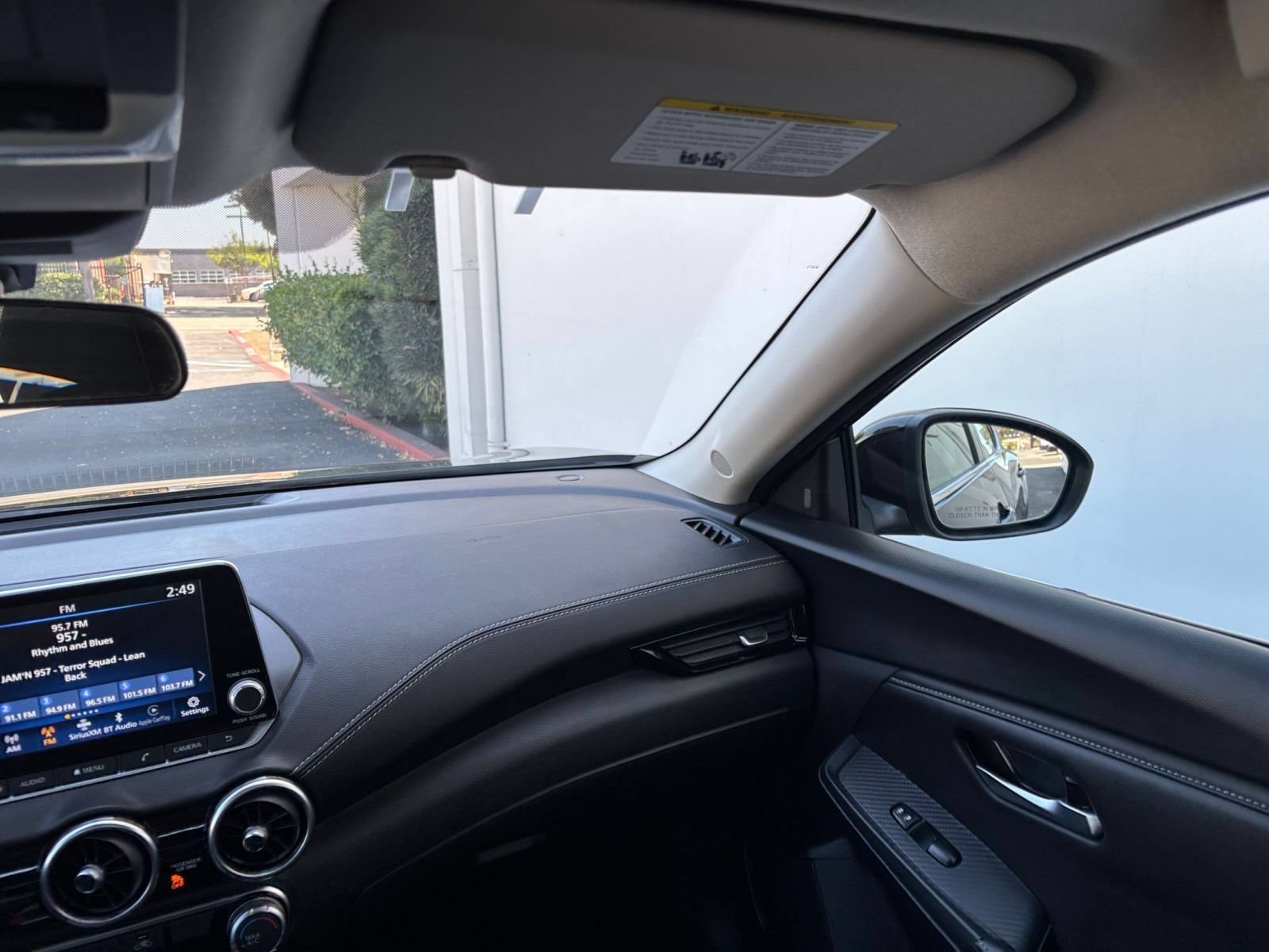 Thumbnail: 2025 Nissan Sentra - 32