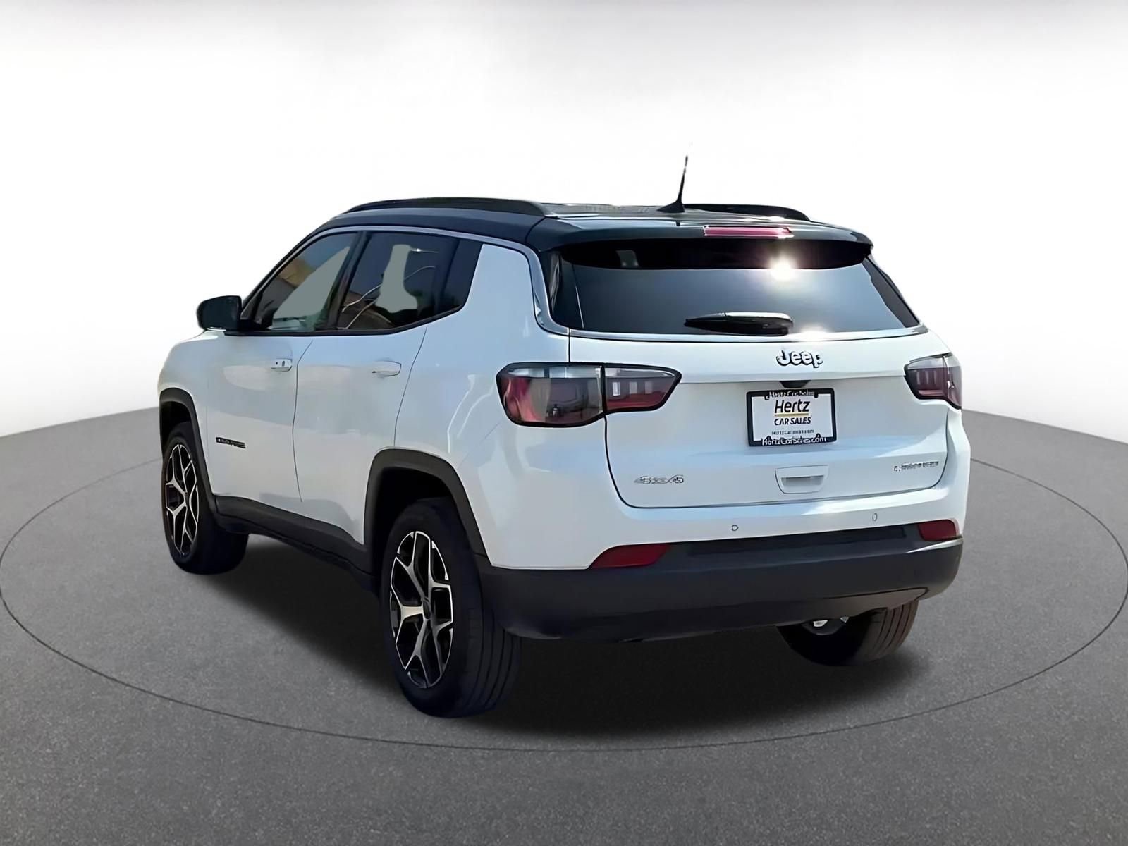 Thumbnail: 2025 Jeep Compass - 11