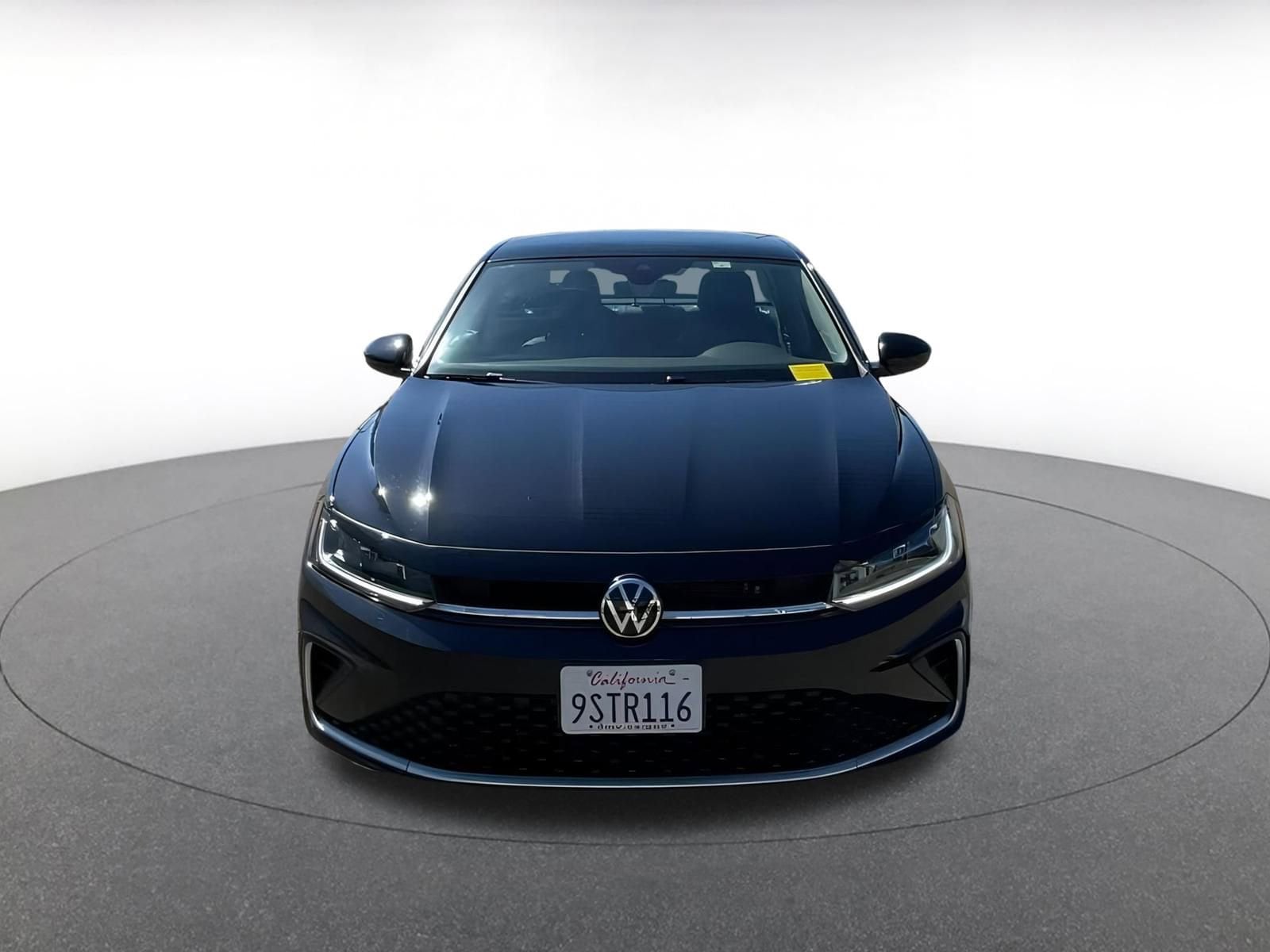 Thumbnail: 2025 Volkswagen Jetta - 3